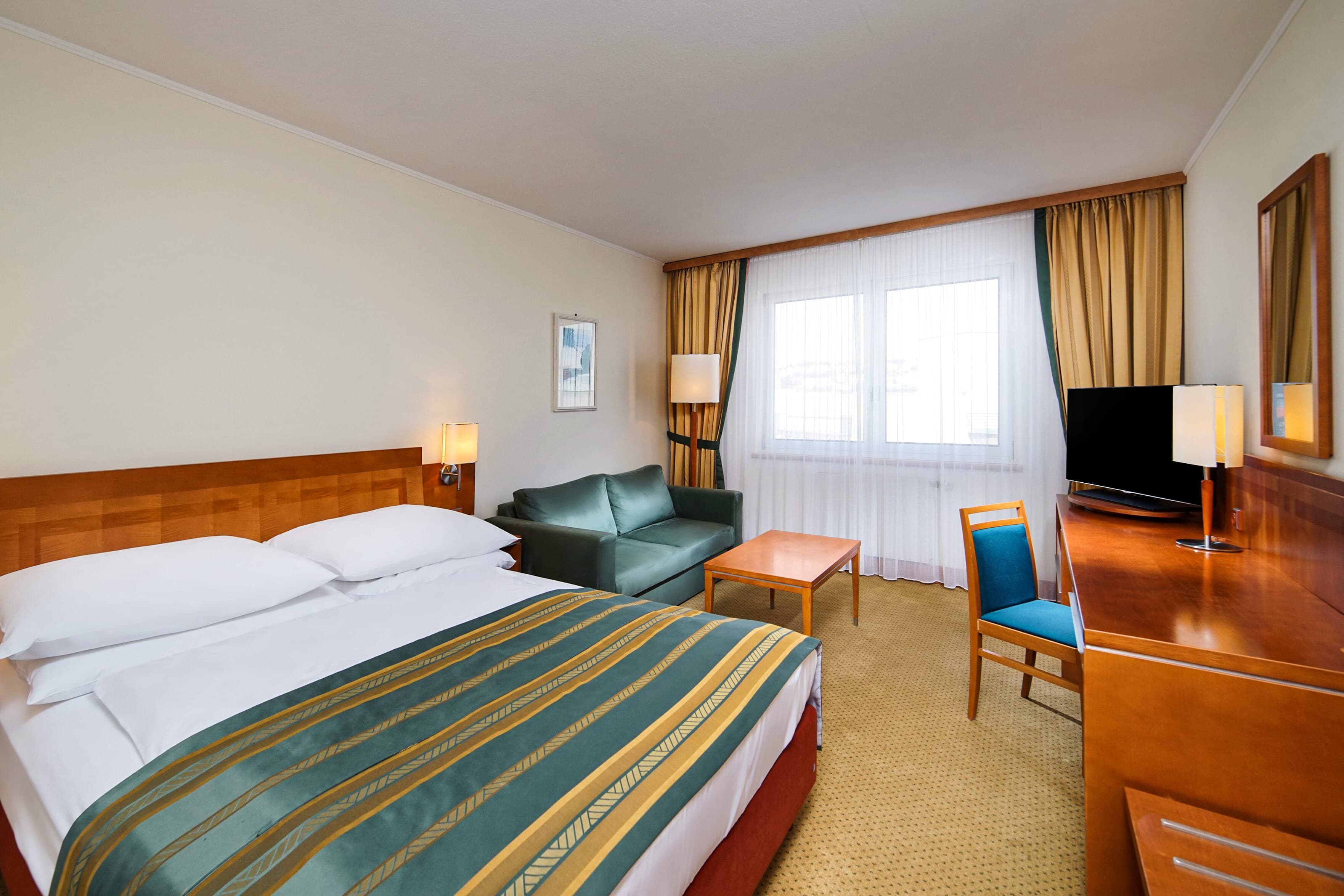 Quality Hotel Brno Exhibition Centre — 5