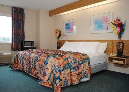 Rodeway Inn Willington North — 6