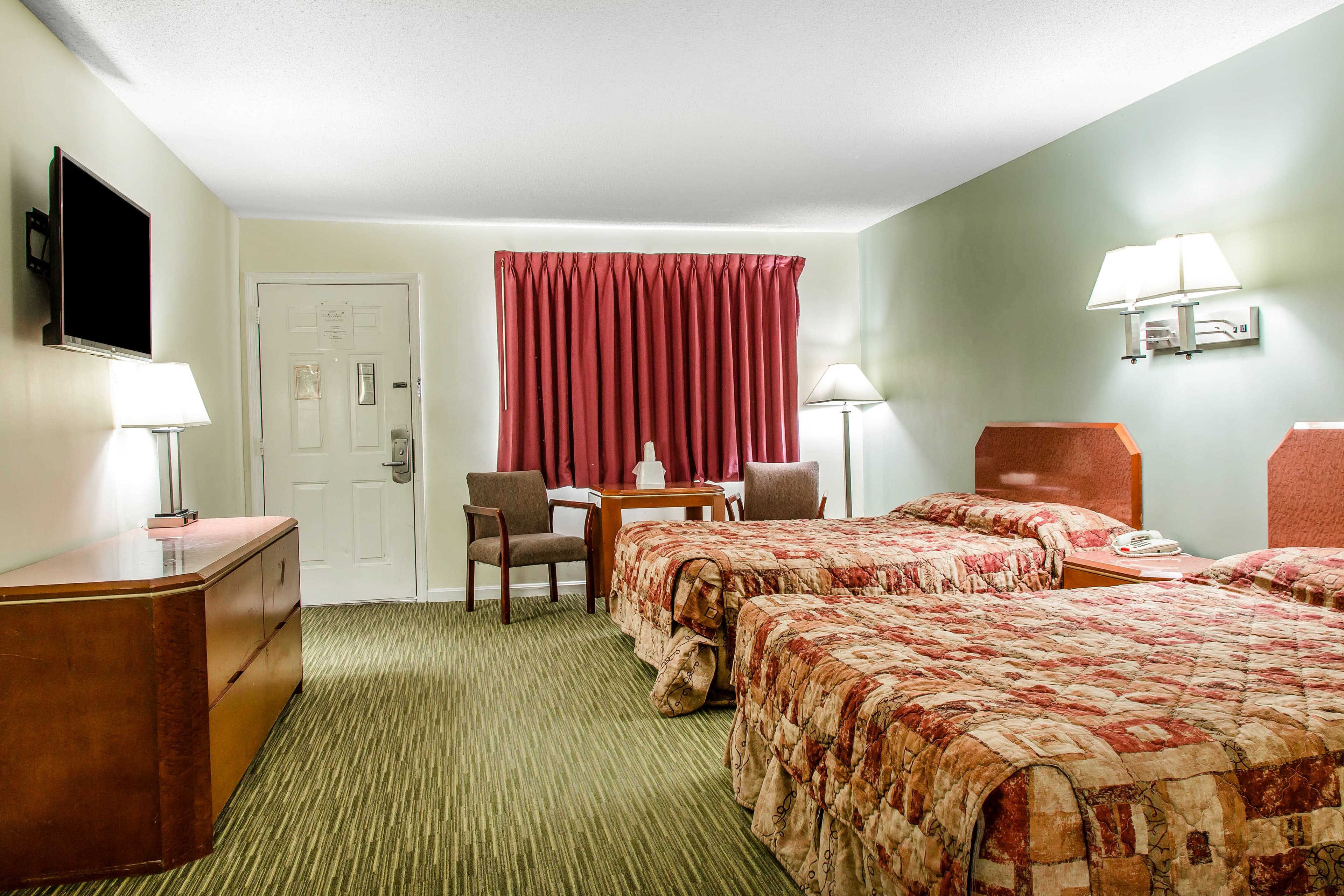Rodeway Inn Groton - New London — 17