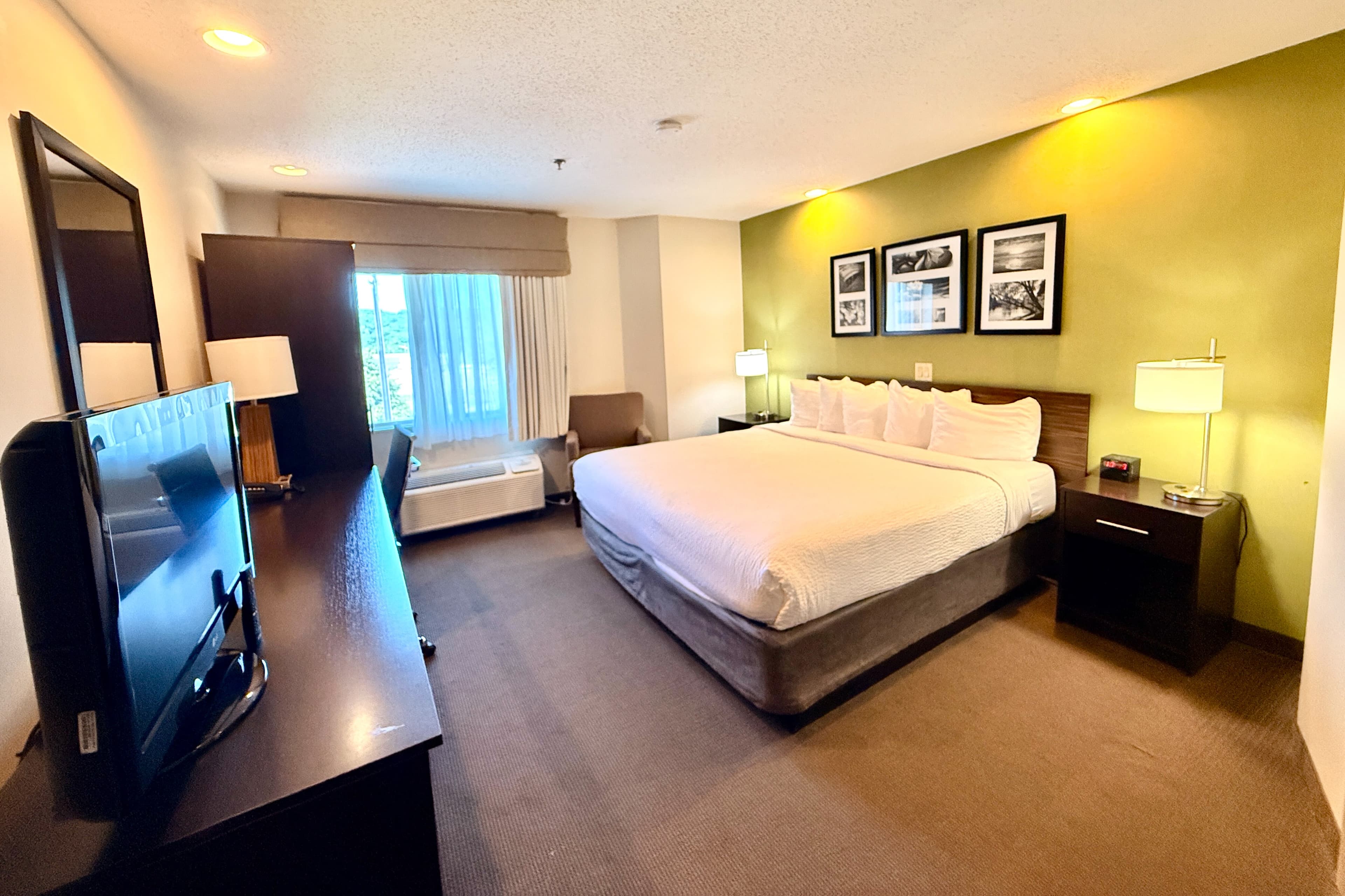 Sleep Inn & Suites Niantic North — 3