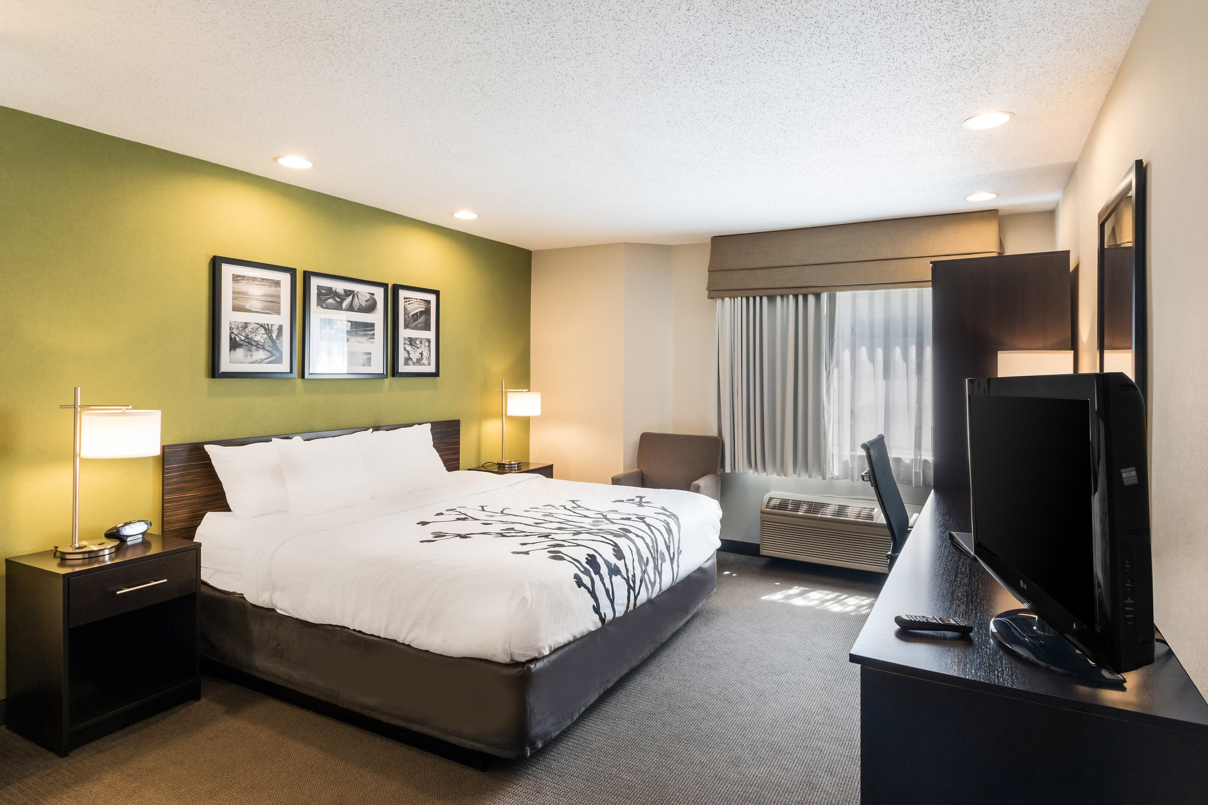 Sleep Inn & Suites Niantic North — 16