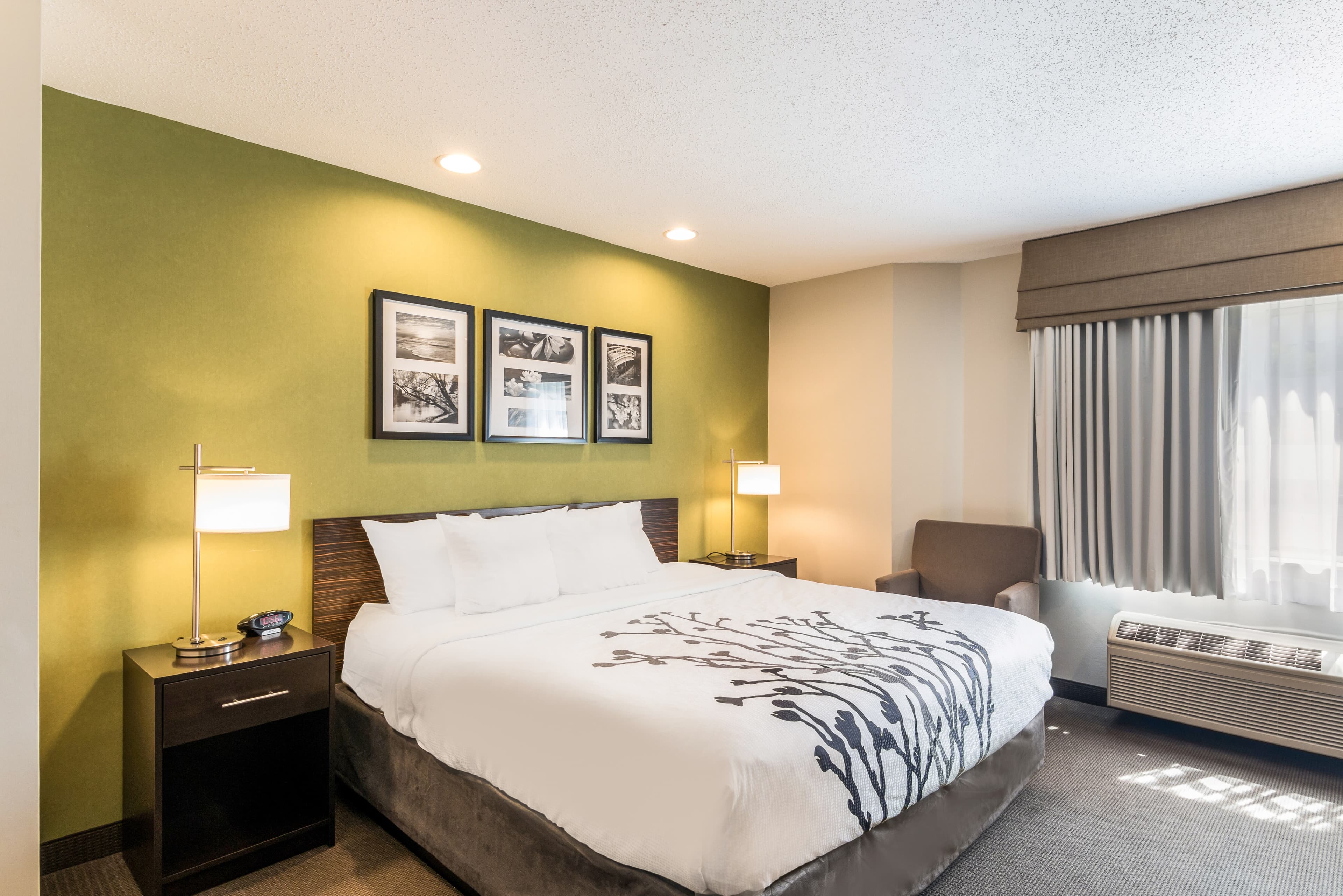 Sleep Inn & Suites Niantic North — 13