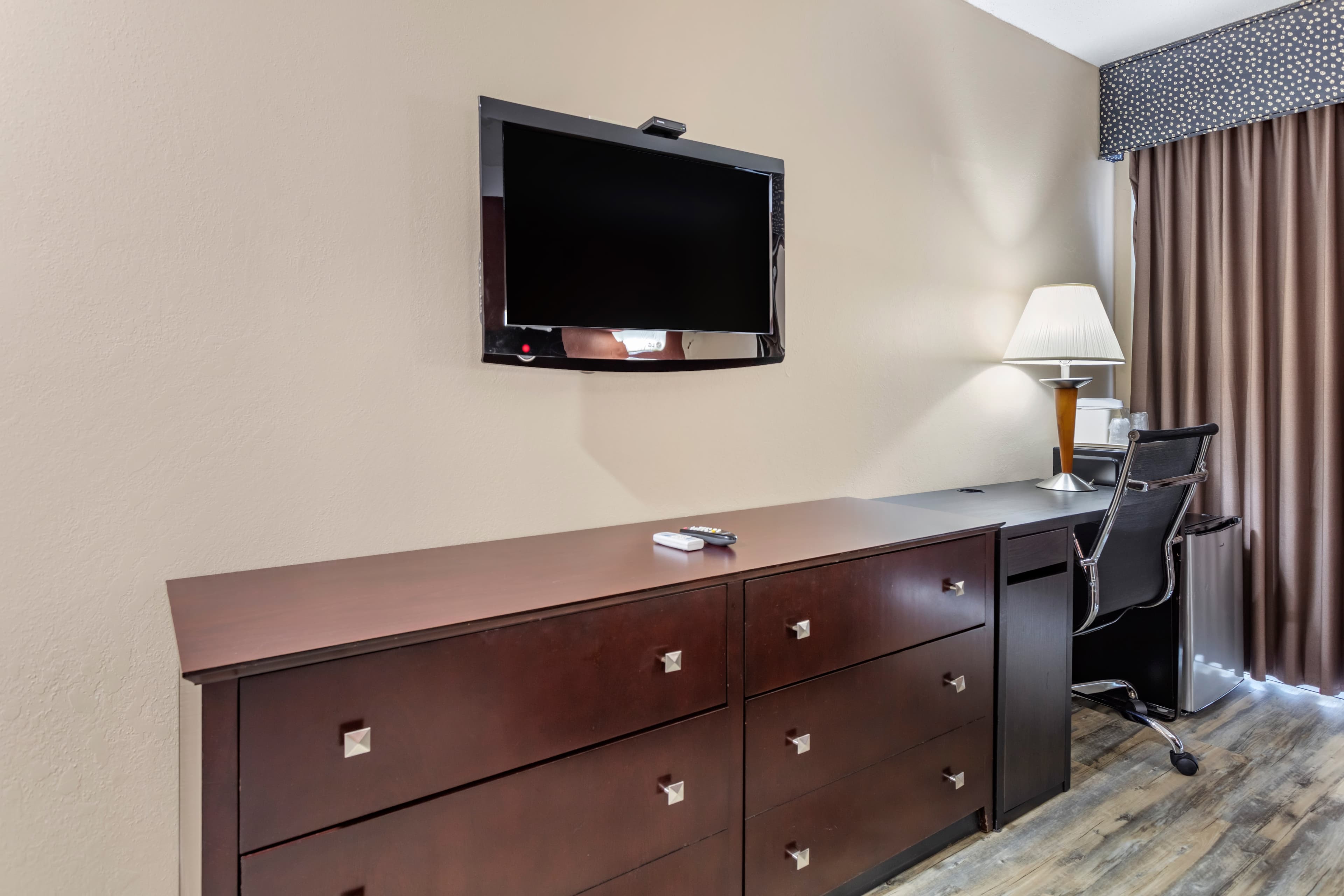 Econo Lodge Inn & Suites Old Saybrook - Westbrook — 14