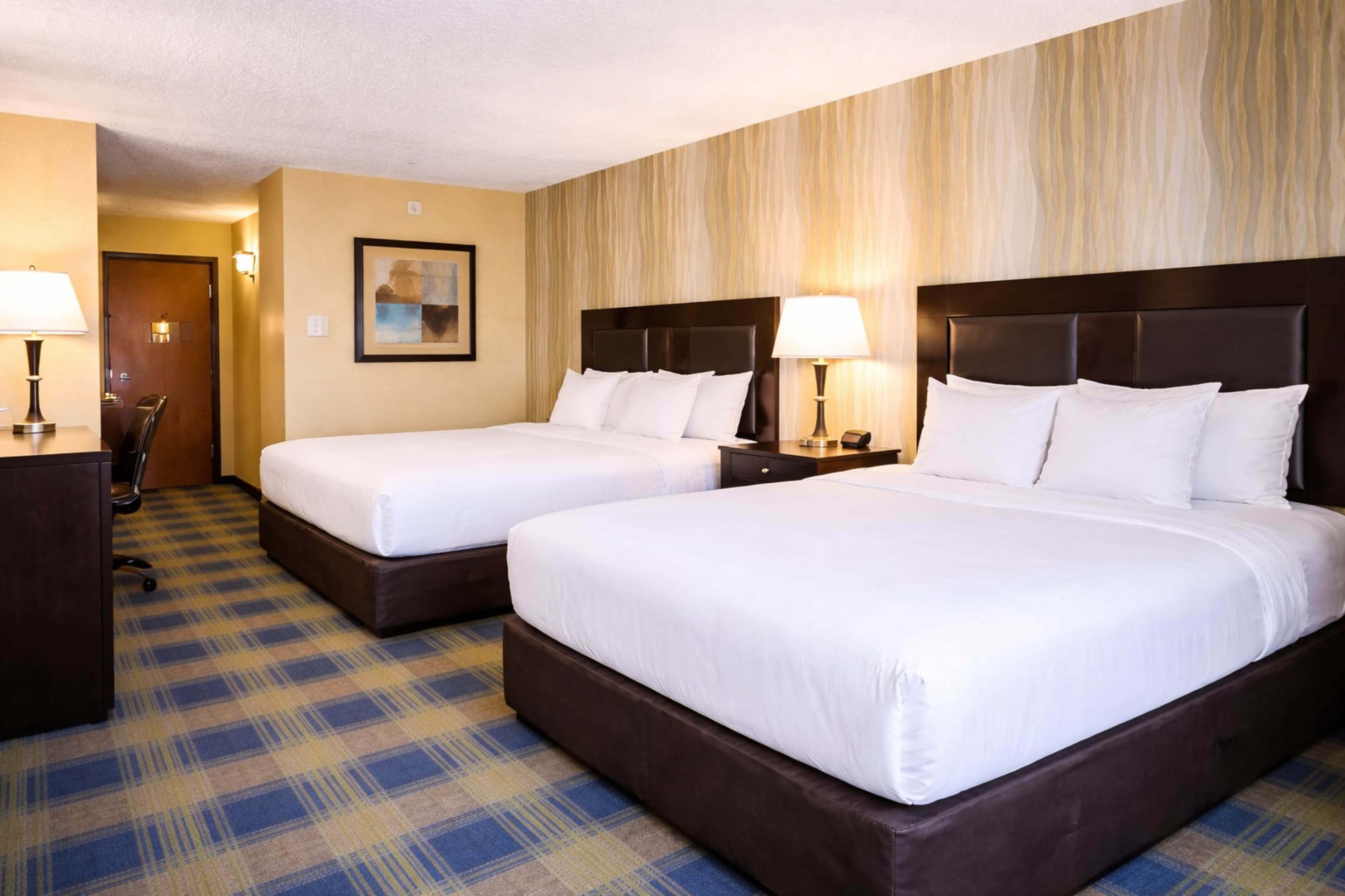 Comfort Inn & Suites Meriden East — 8