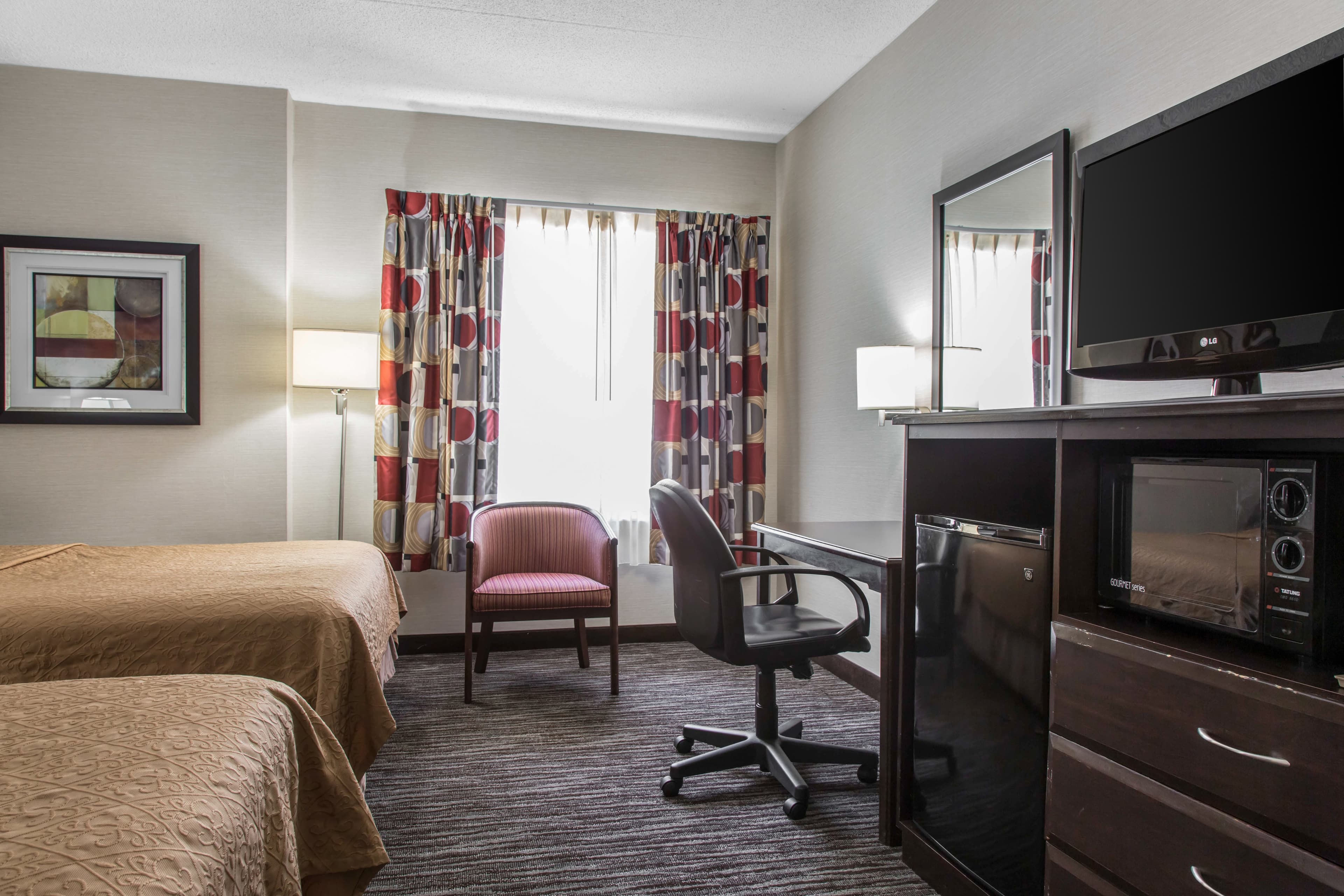 Quality Inn & Suites Danbury near University — 6
