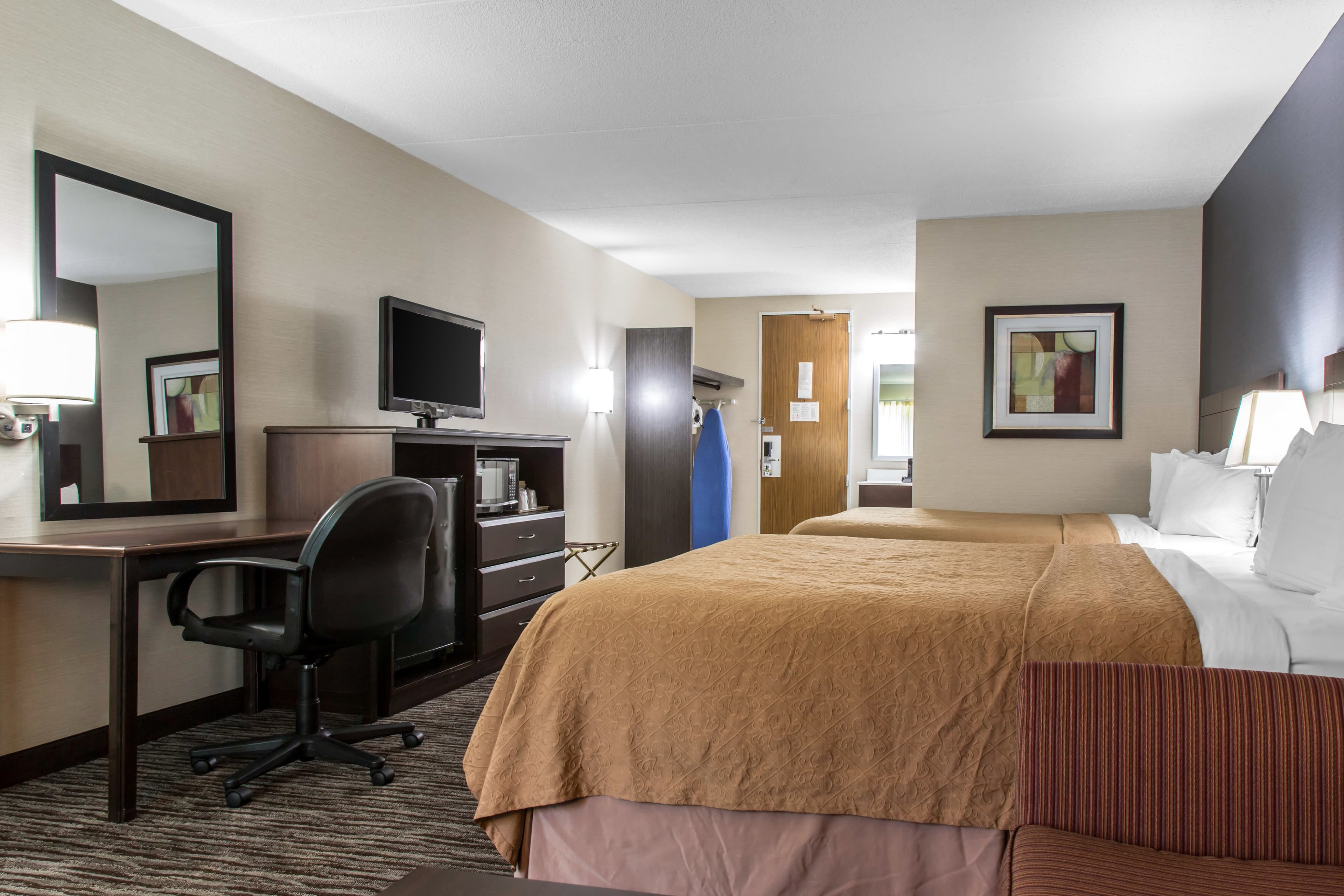 Quality Inn & Suites Danbury near University — 22