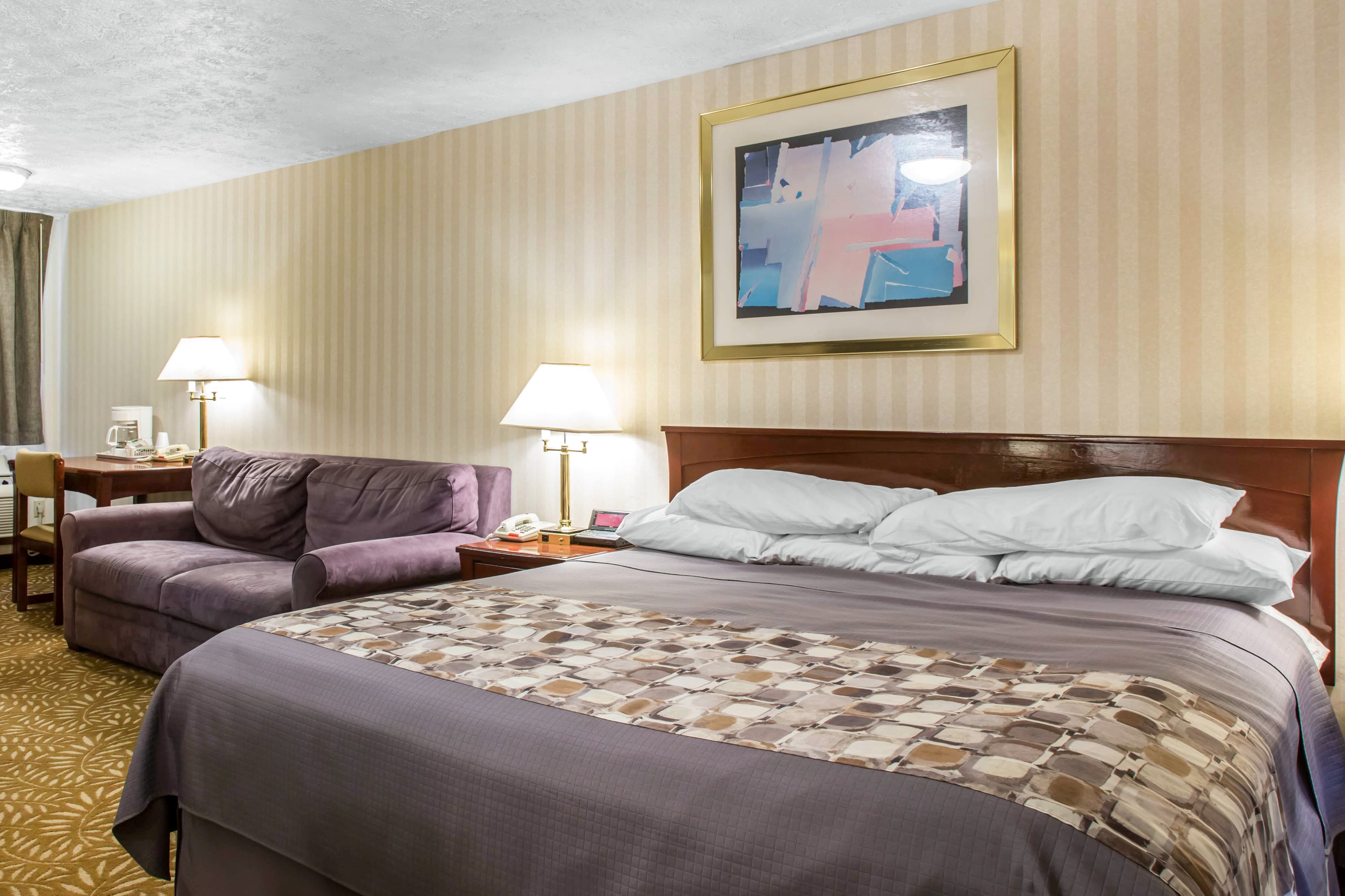 Rodeway Inn & Suites Branford - Guilford - Image 3