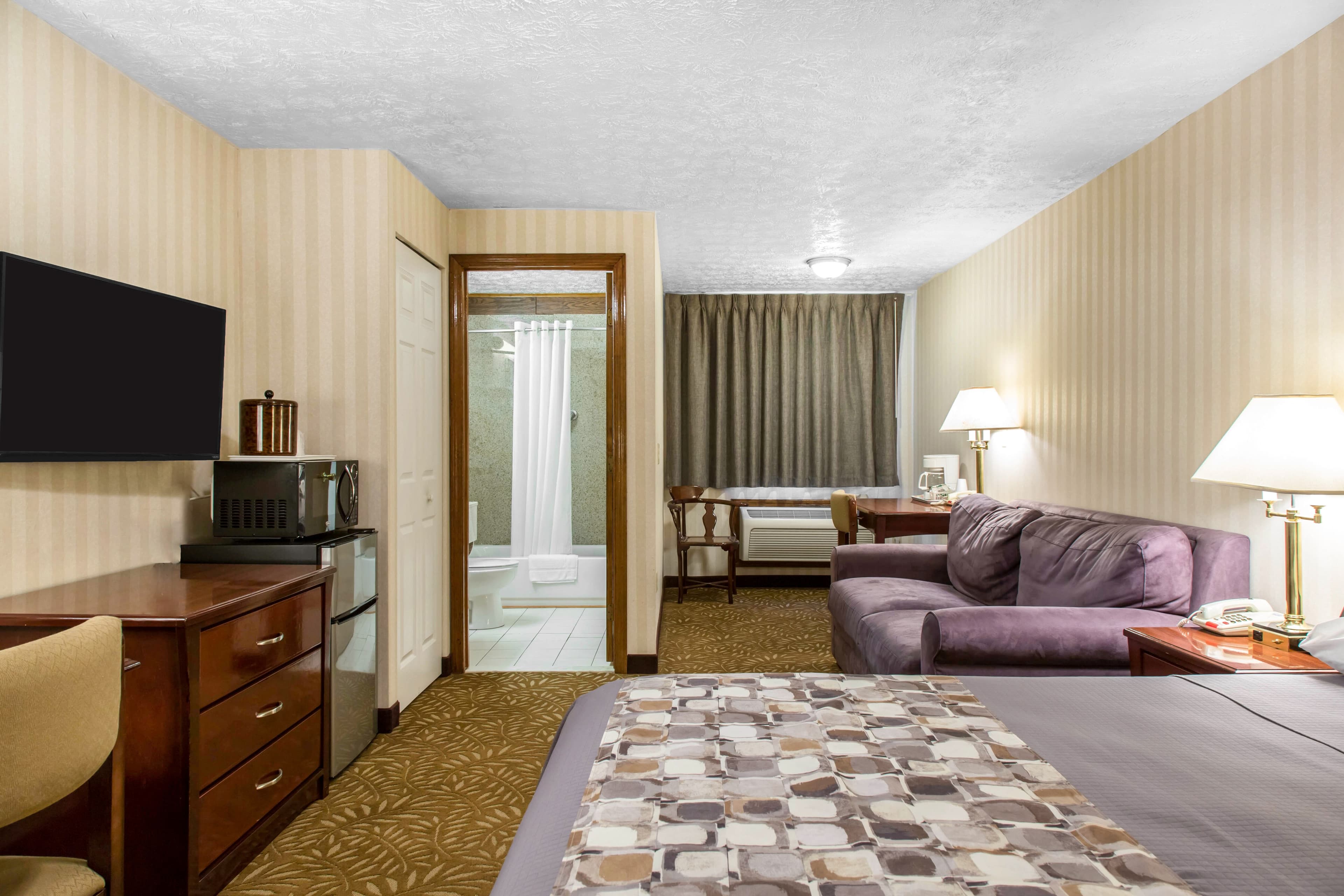 Rodeway Inn & Suites Branford - Guilford - Image 4