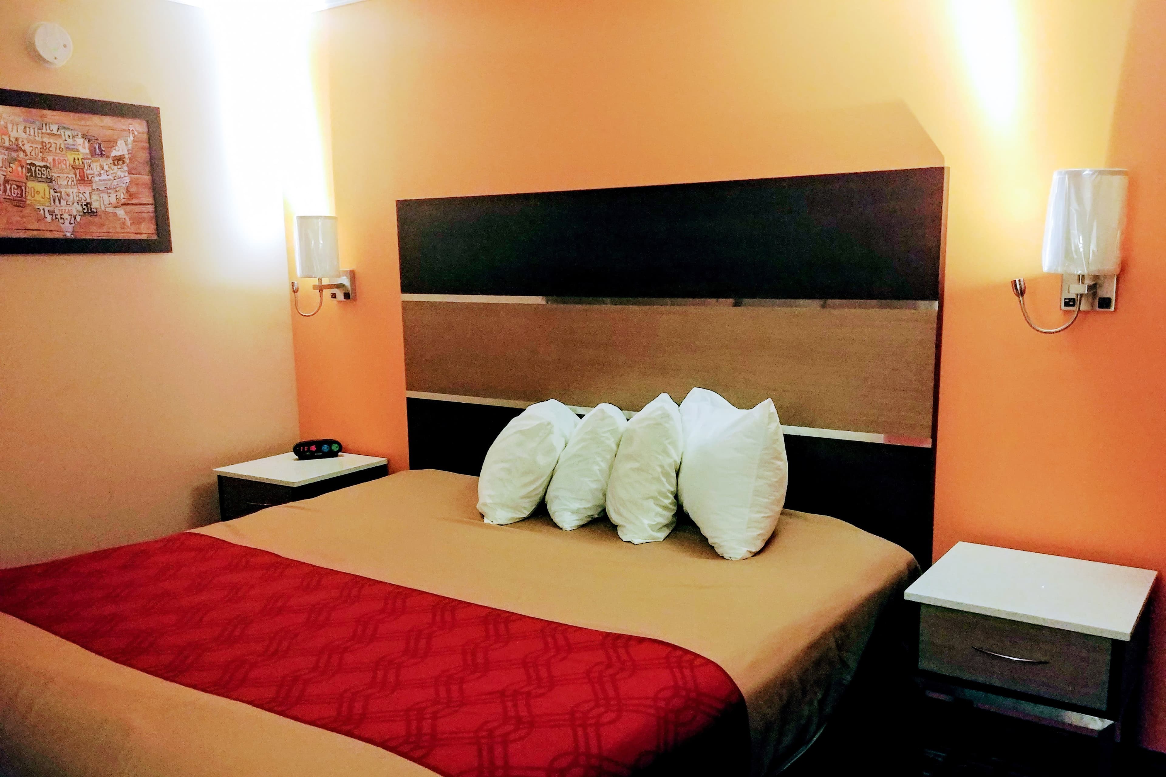 Econo Lodge Milldale - Southington — 16