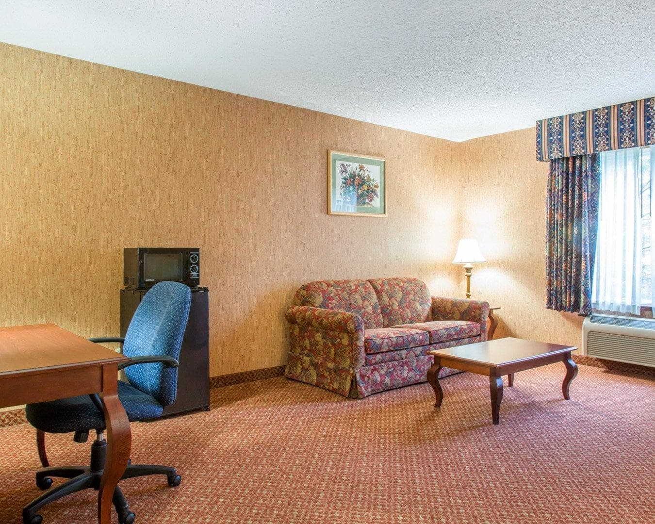 Quality Inn & Suites — 12