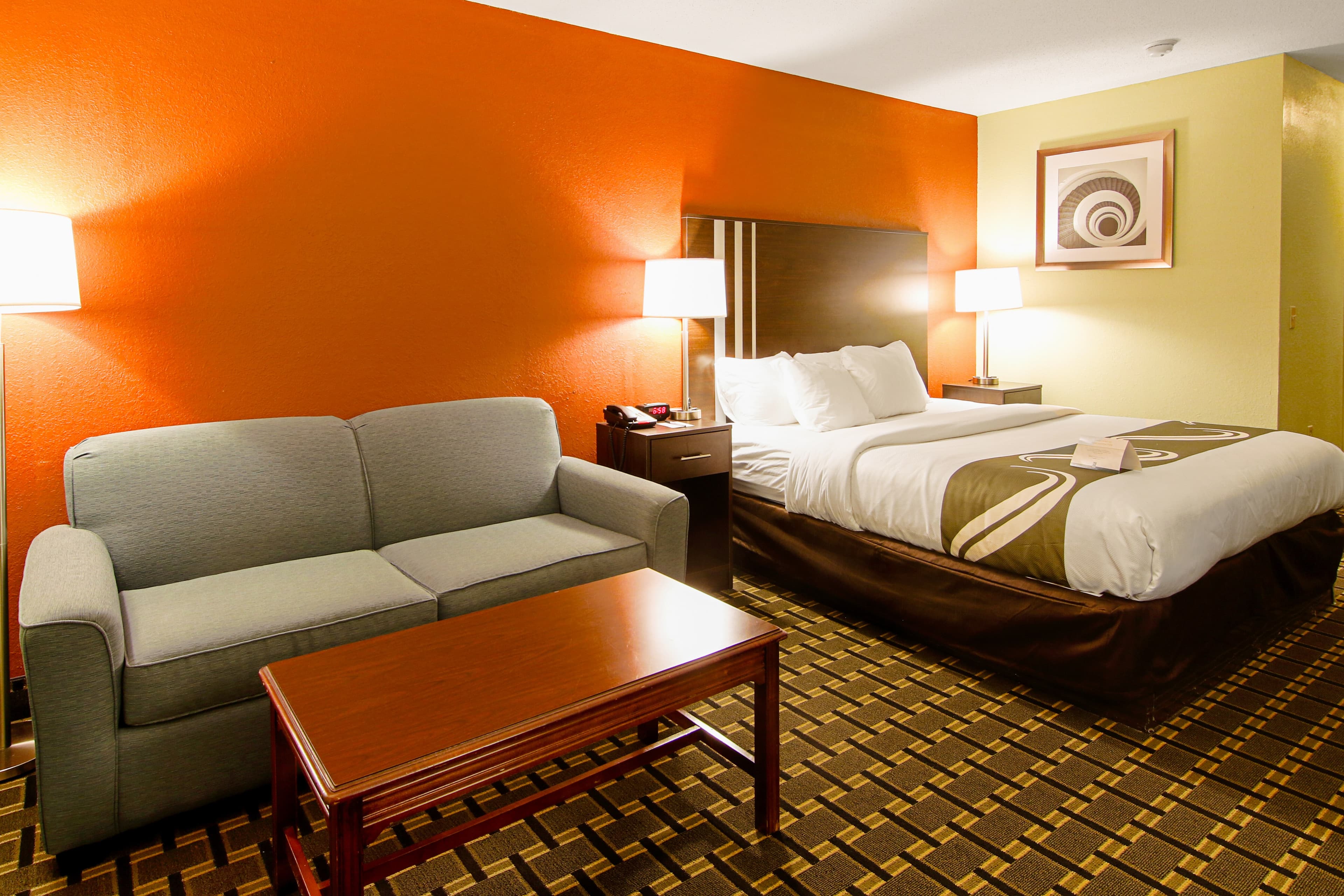 Quality Inn Plainfield I-395 — 8