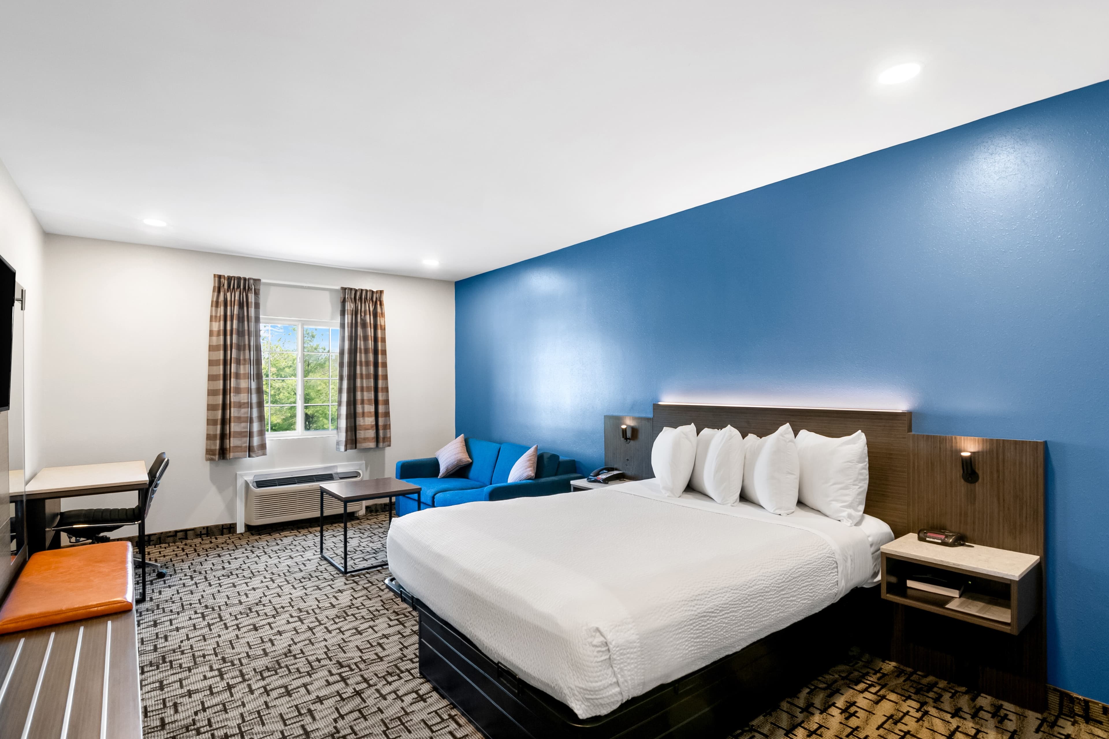 Econo Lodge Bethel - Danbury — 22