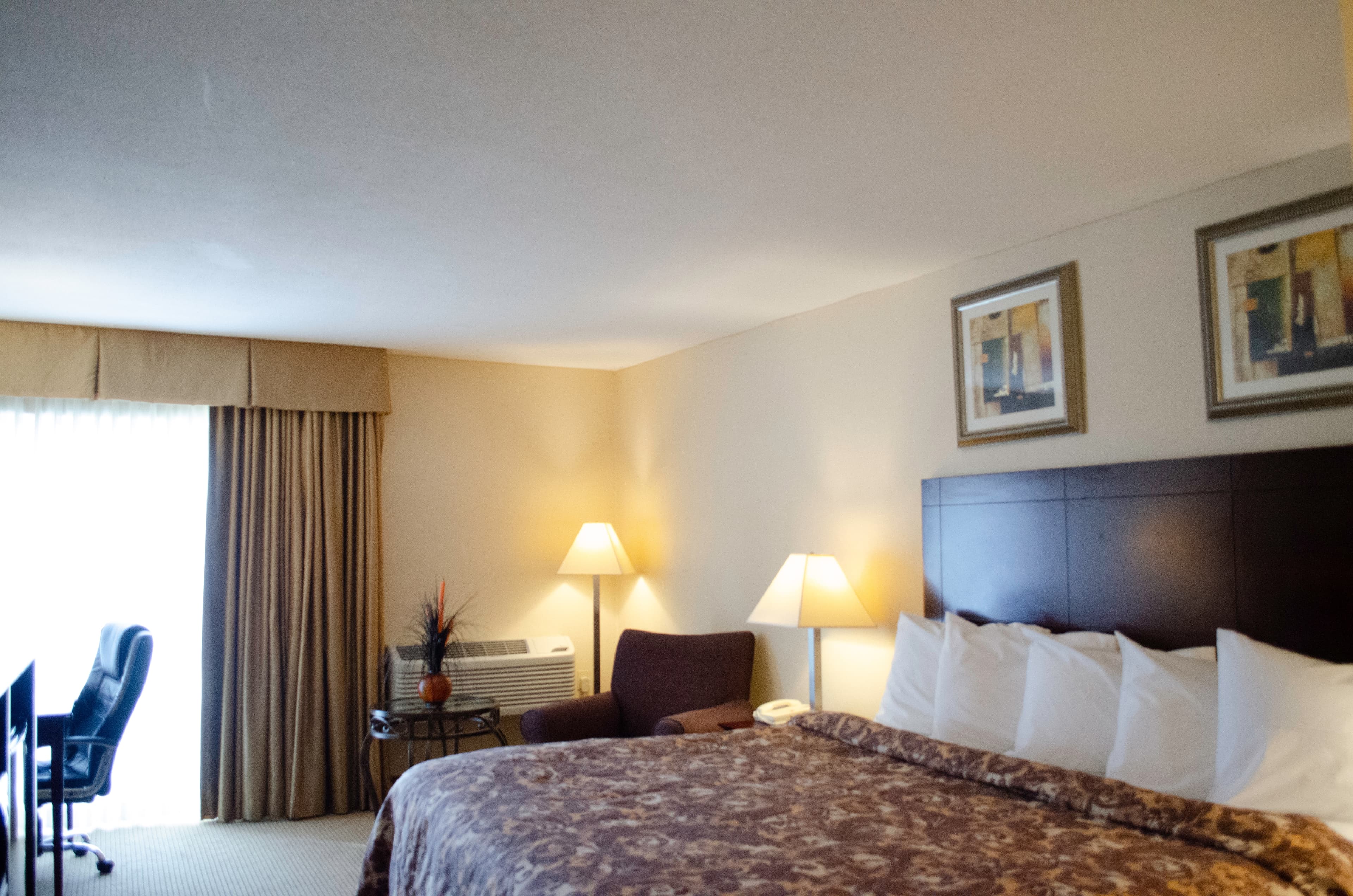Rodeway Inn & Suites East Windsor — 9