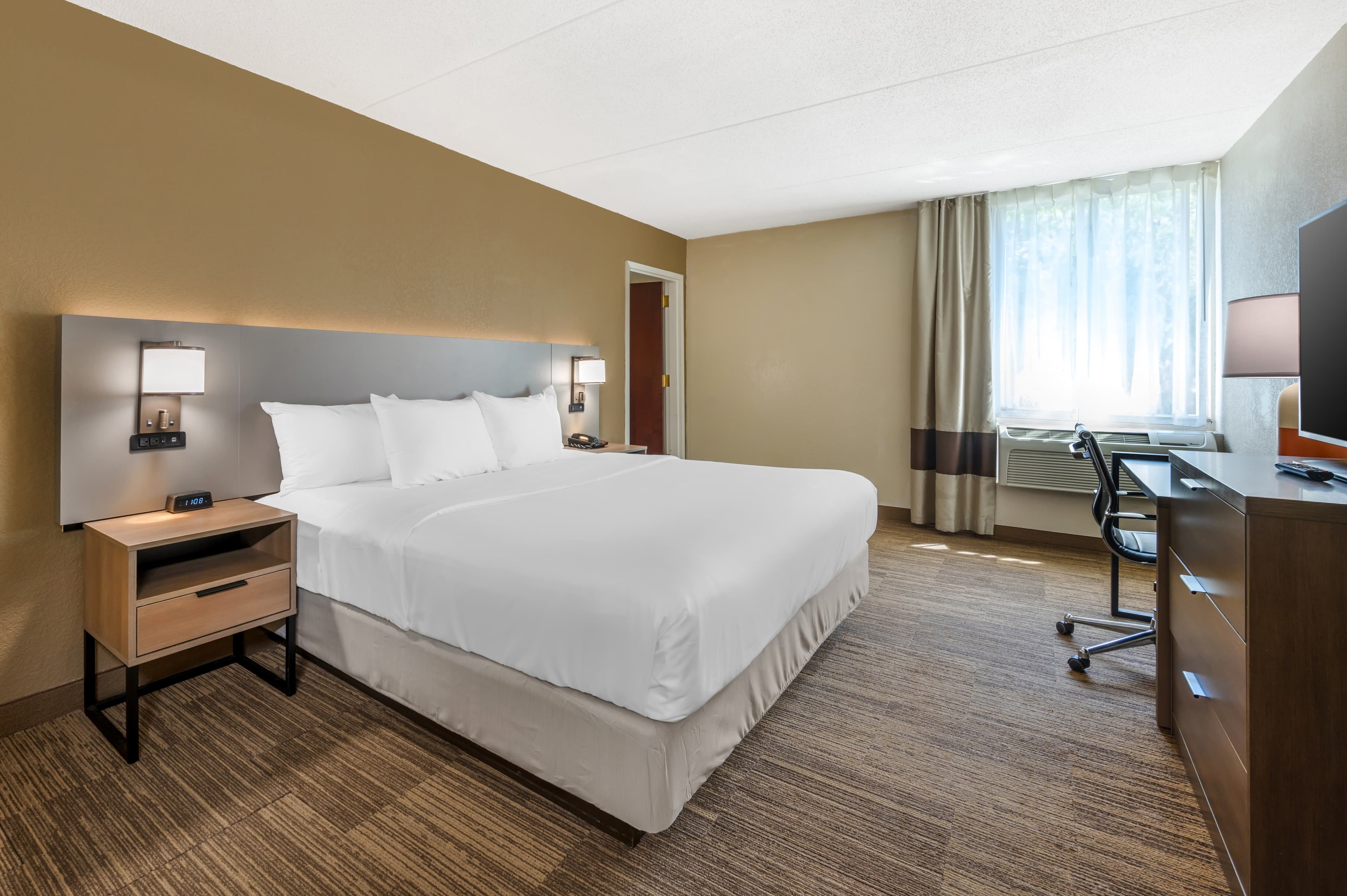 Comfort Inn & Suites East Hartford - Hartford — 22