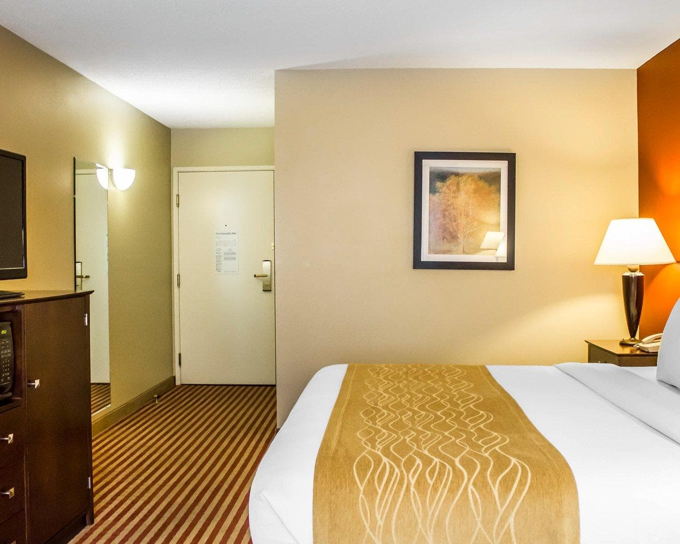 Comfort Inn & Suites Dayville - Killingly Industrial Park — 10