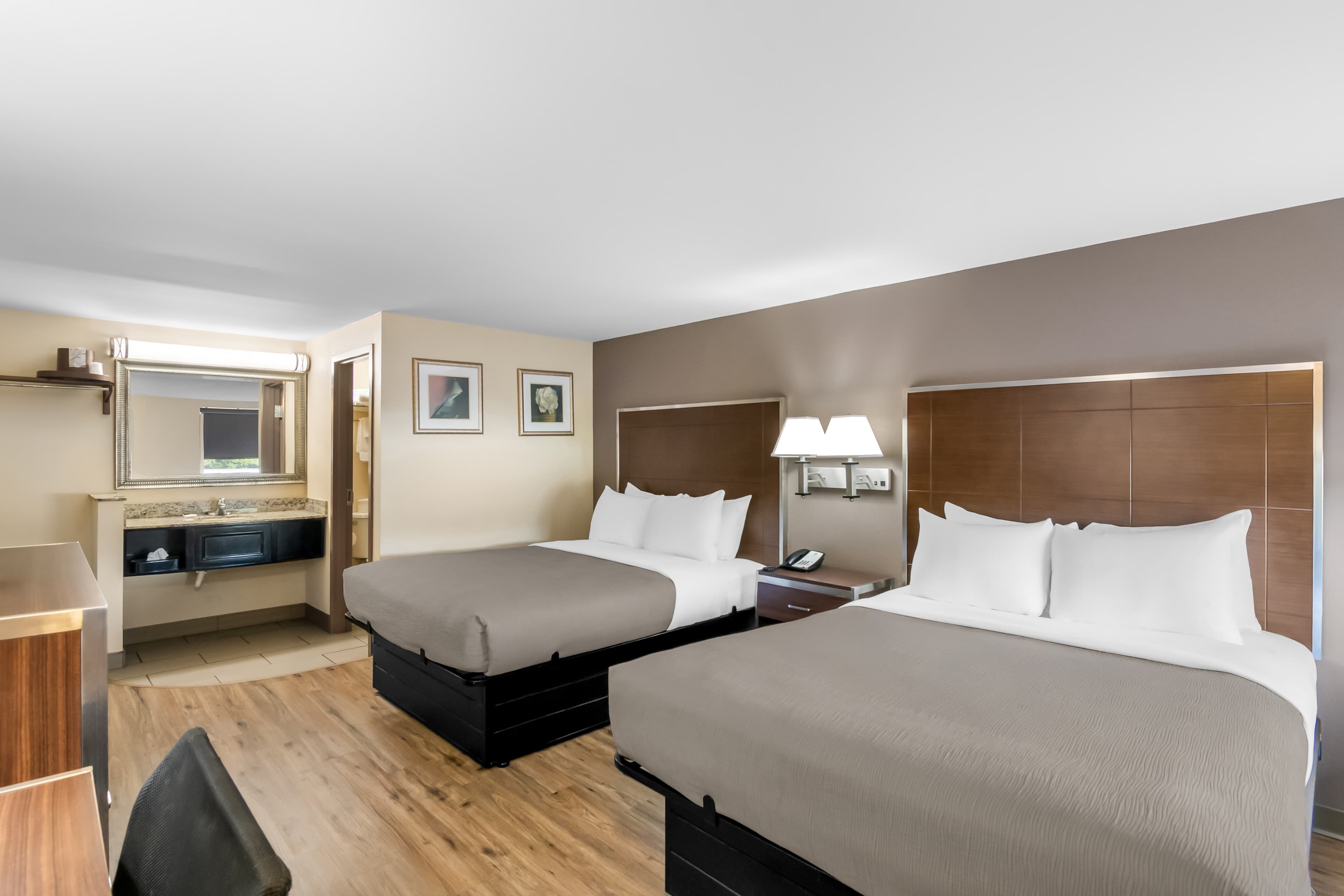 Quality Inn Waterbury East — 16