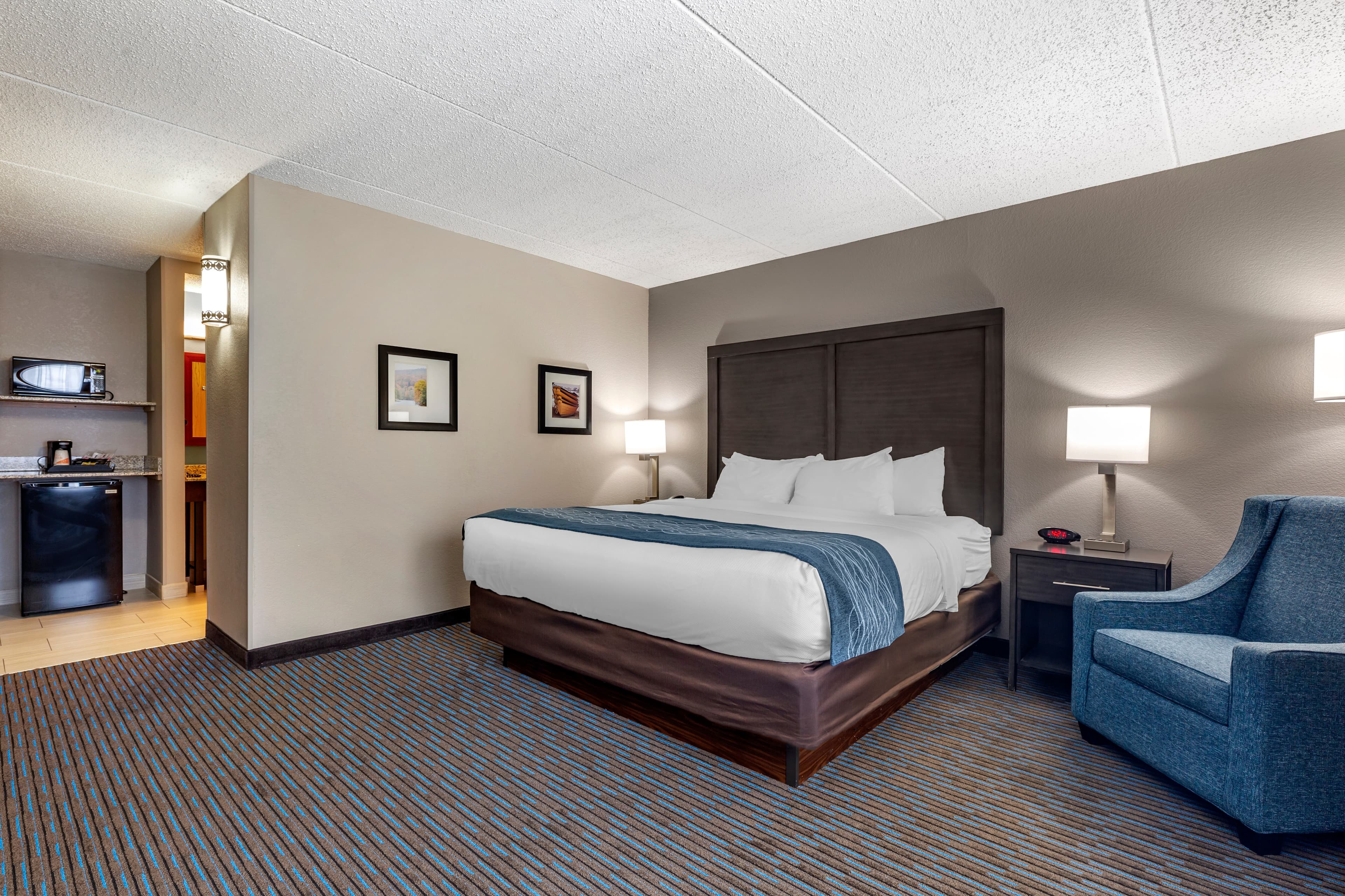 Comfort Inn Griswold - Image 2