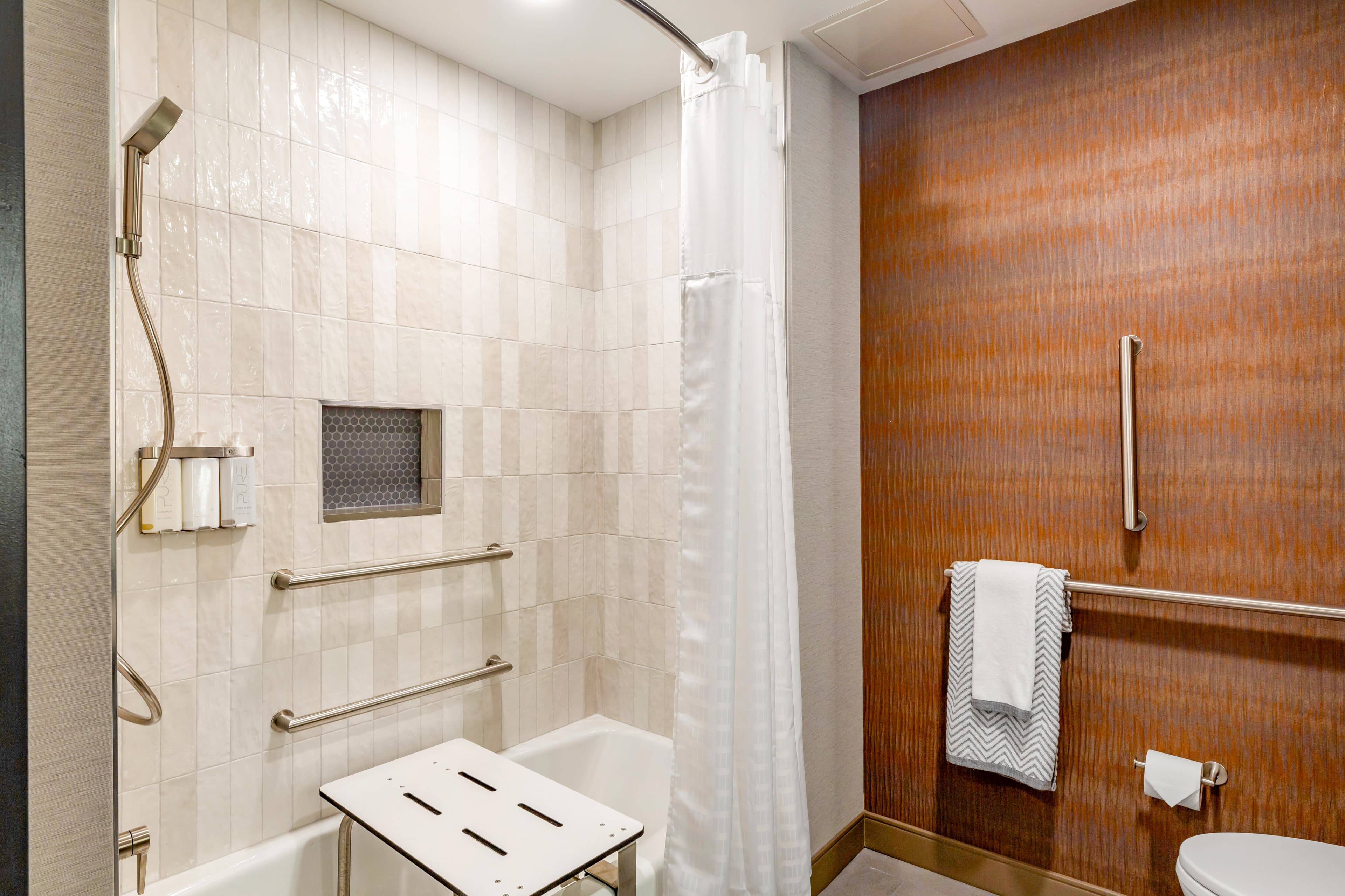 Cambria Hotel New Haven University Area — 6