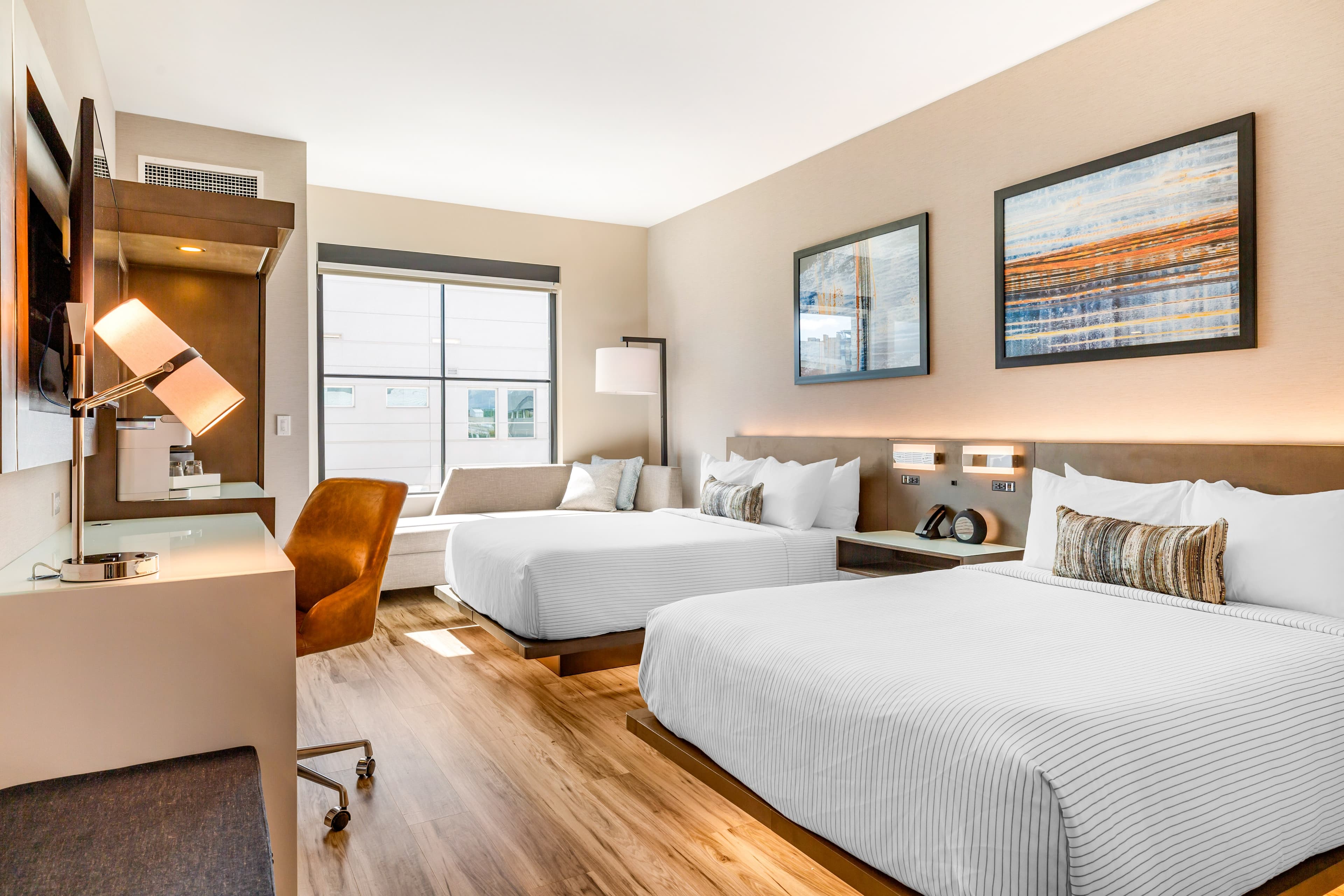 Cambria Hotel New Haven University Area — 7