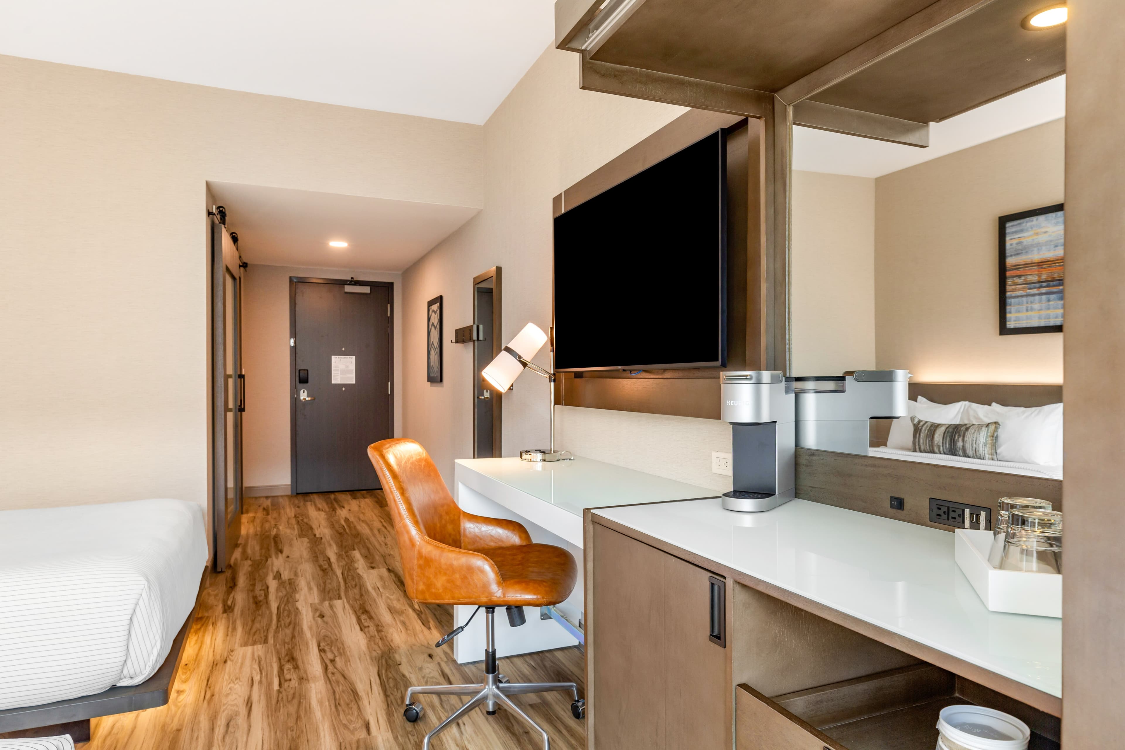 Cambria Hotel New Haven University Area — 9