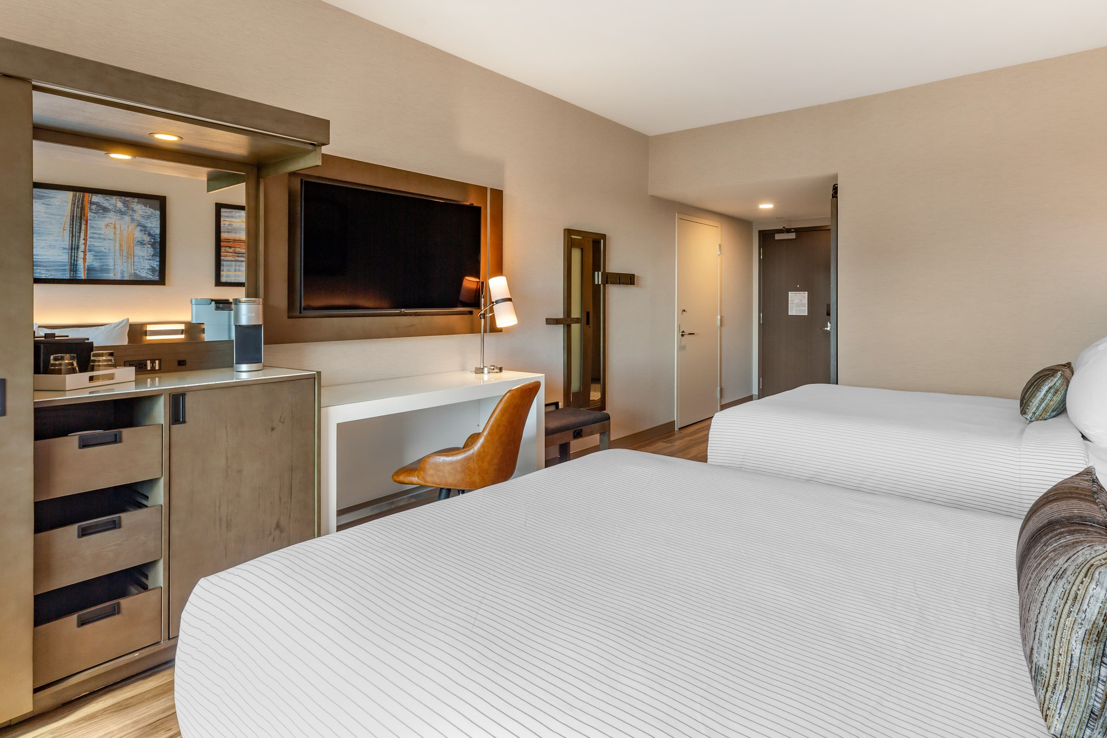 Cambria Hotel New Haven University Area — 28