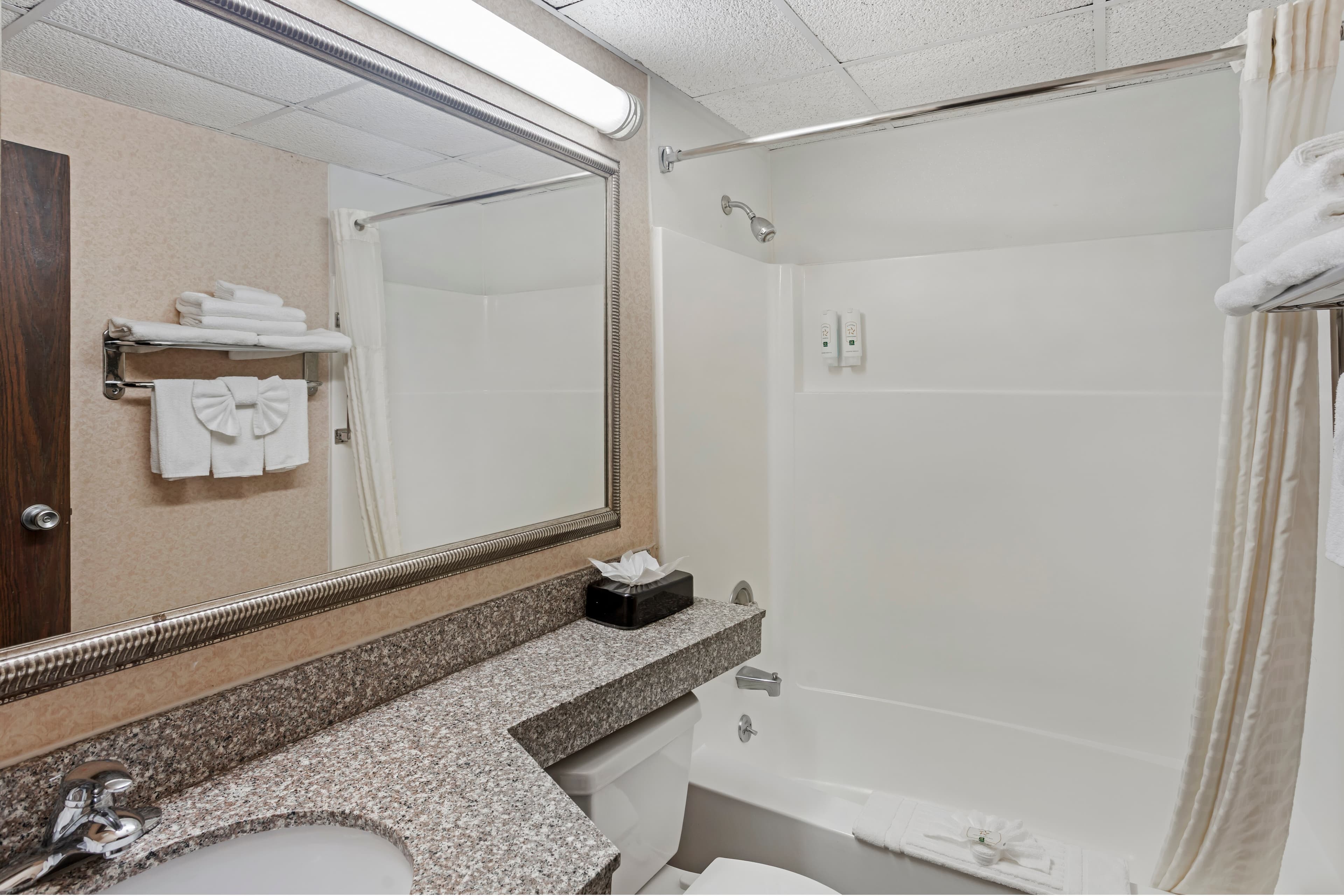 Quality Inn Old Saybrook - Westbrook — 19