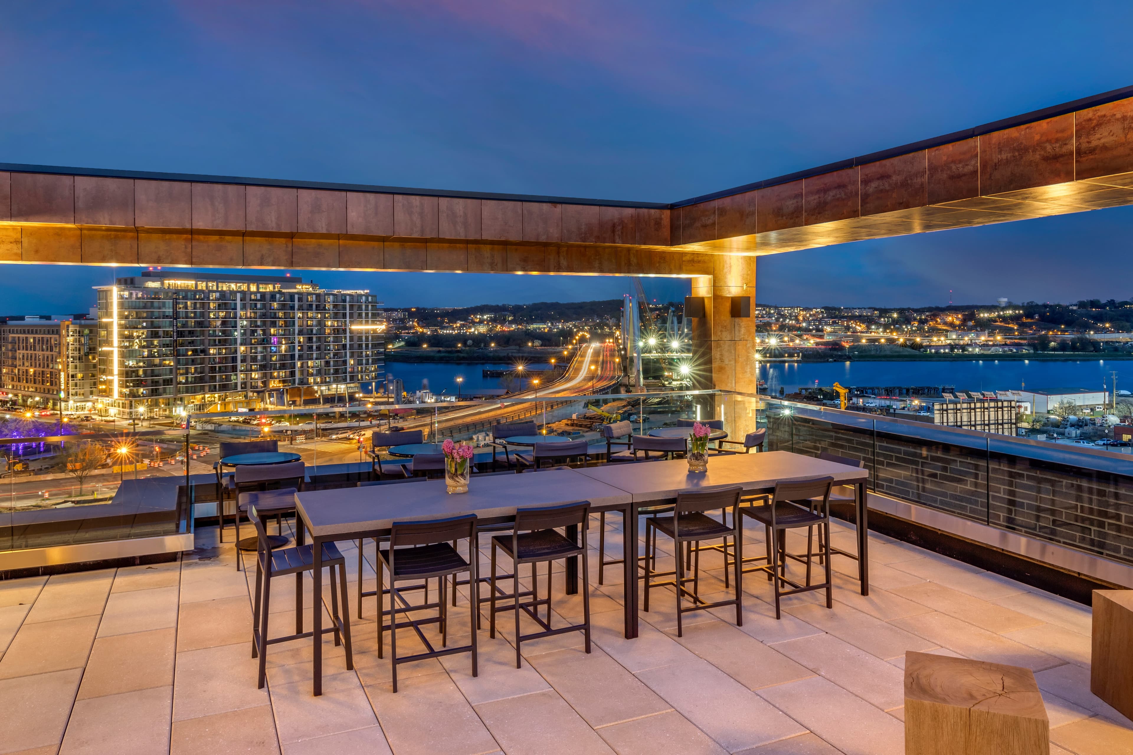 Cambria Hotel Washington D.C. Navy Yard Riverfront - Image 1
