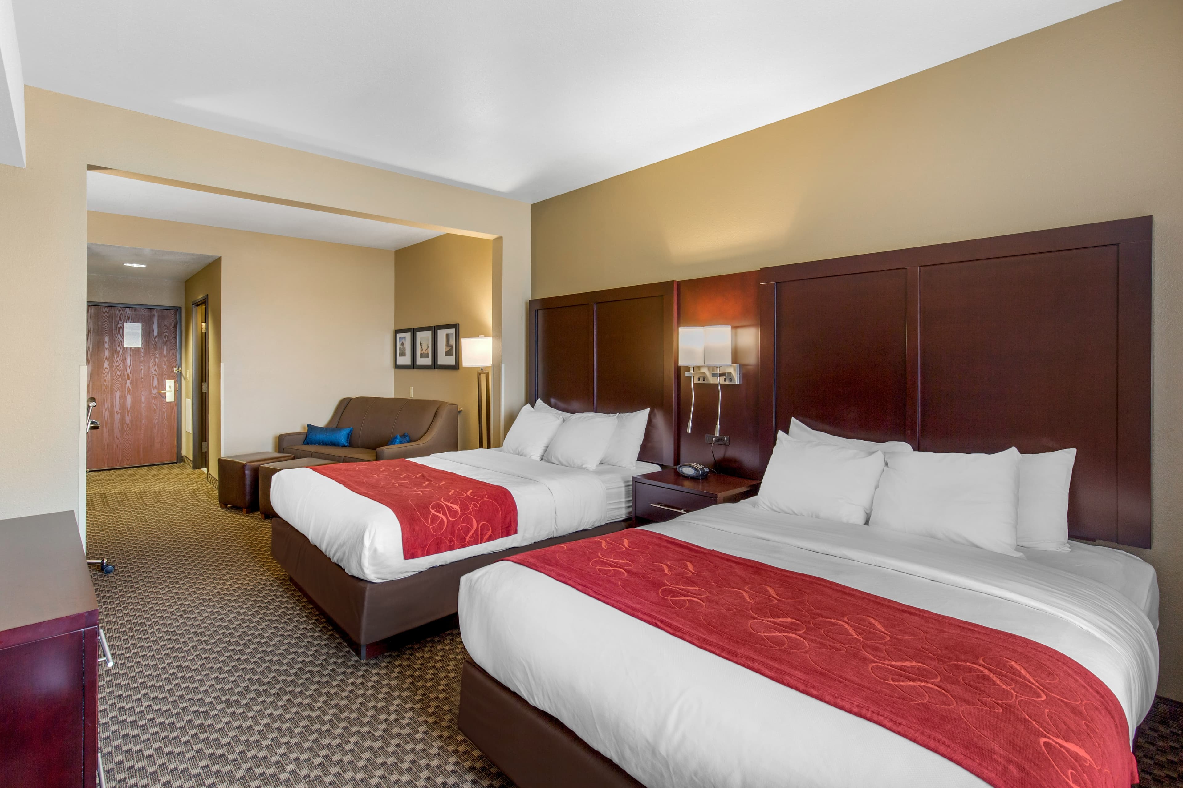 Comfort Suites Seaford — 19