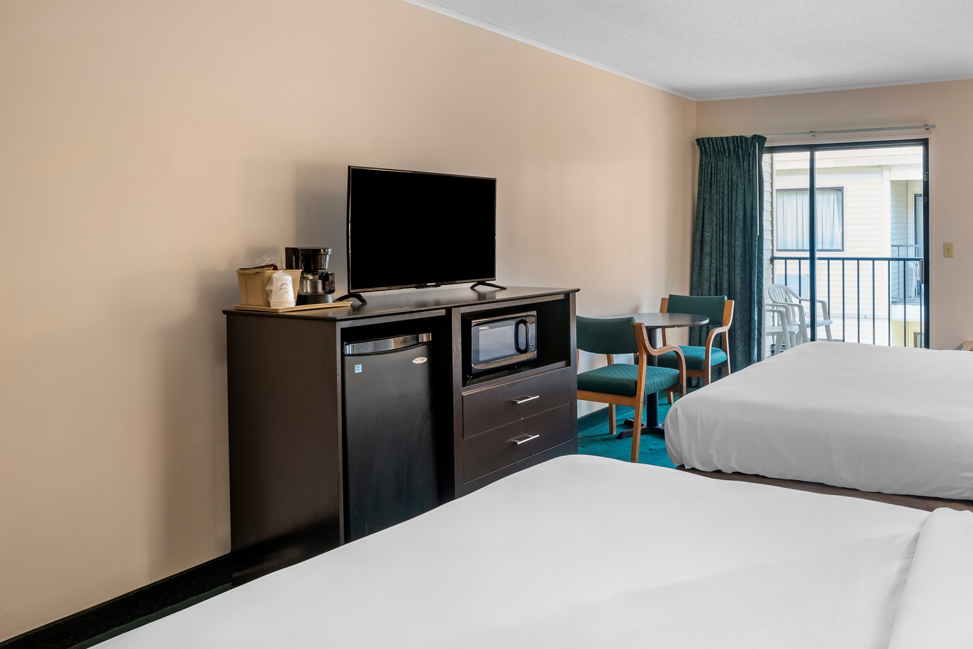 Rodeway Inn & Suites Rehoboth Beach — 11