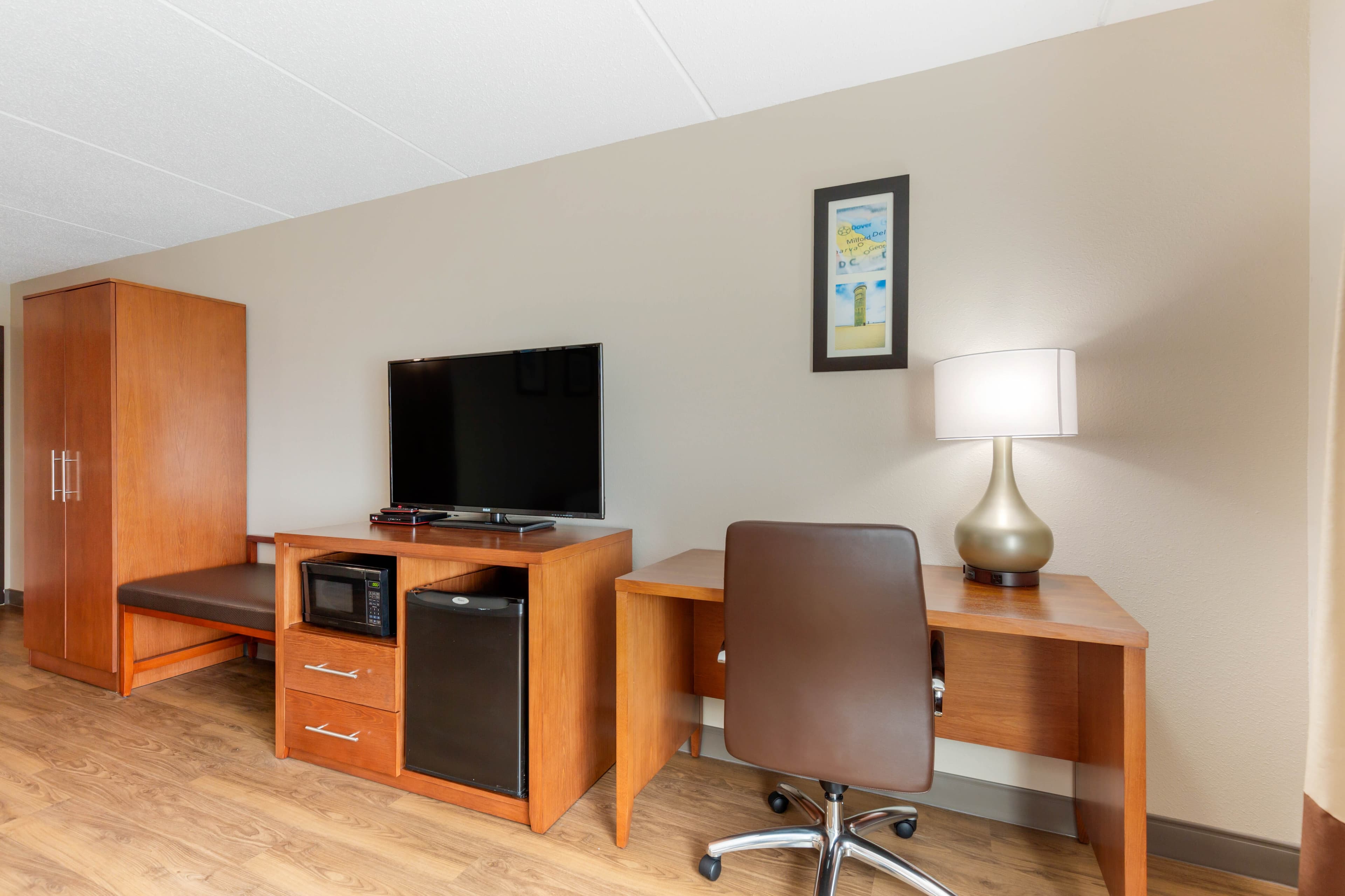 Comfort Inn & Suites Milford — 15