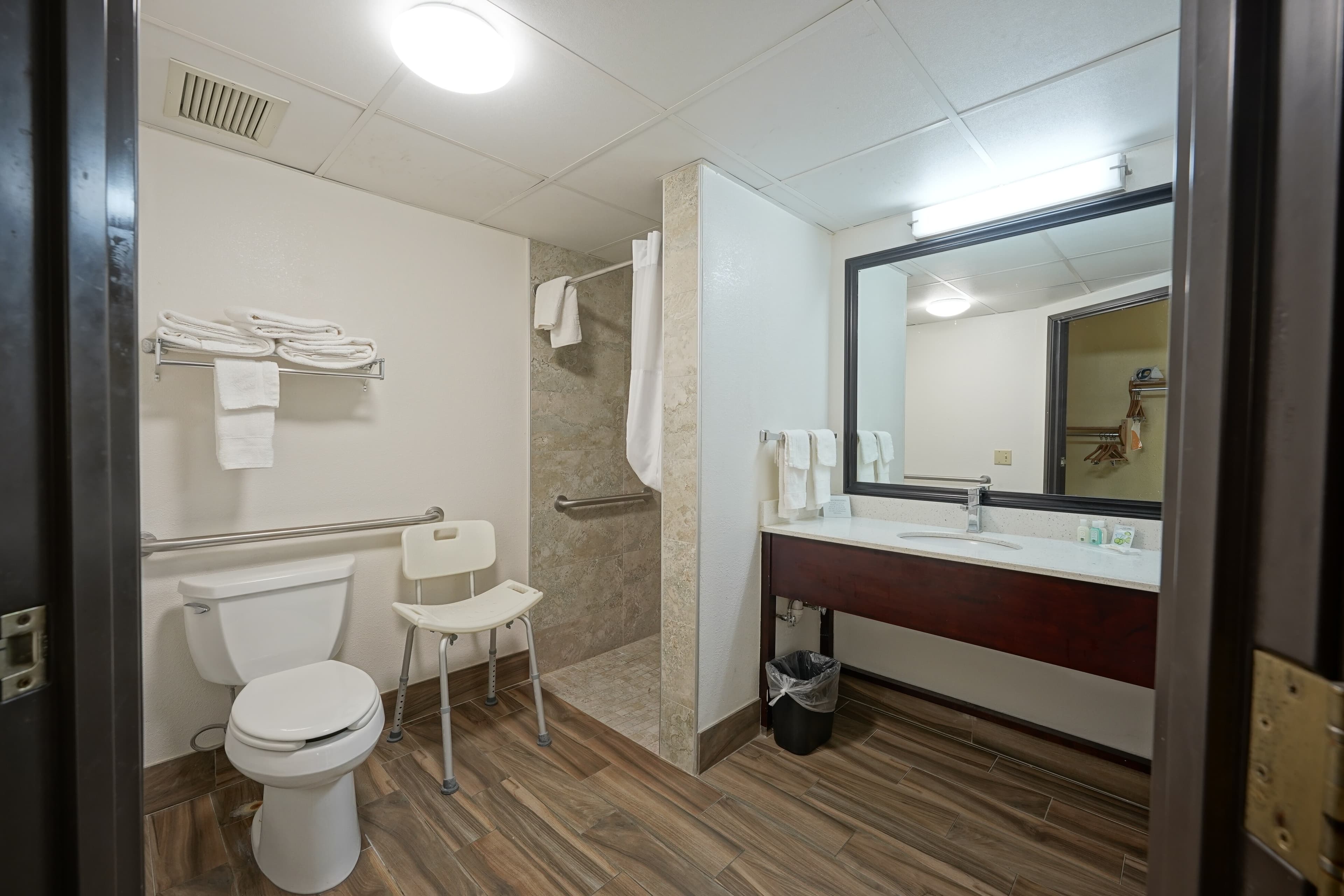 Quality Inn & Suites Harrington - Milford - Image 3