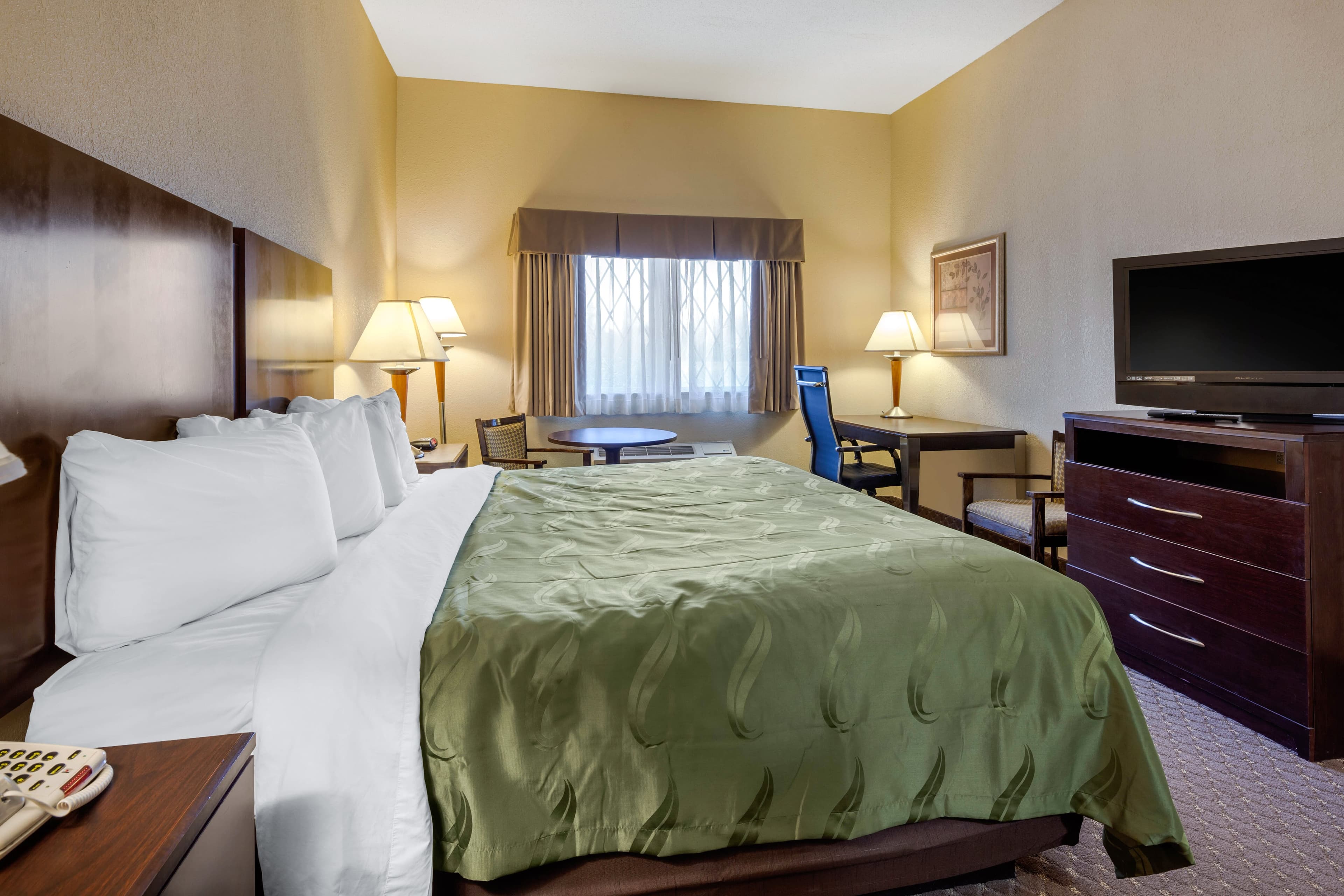 Quality Inn Smyrna - Image 3