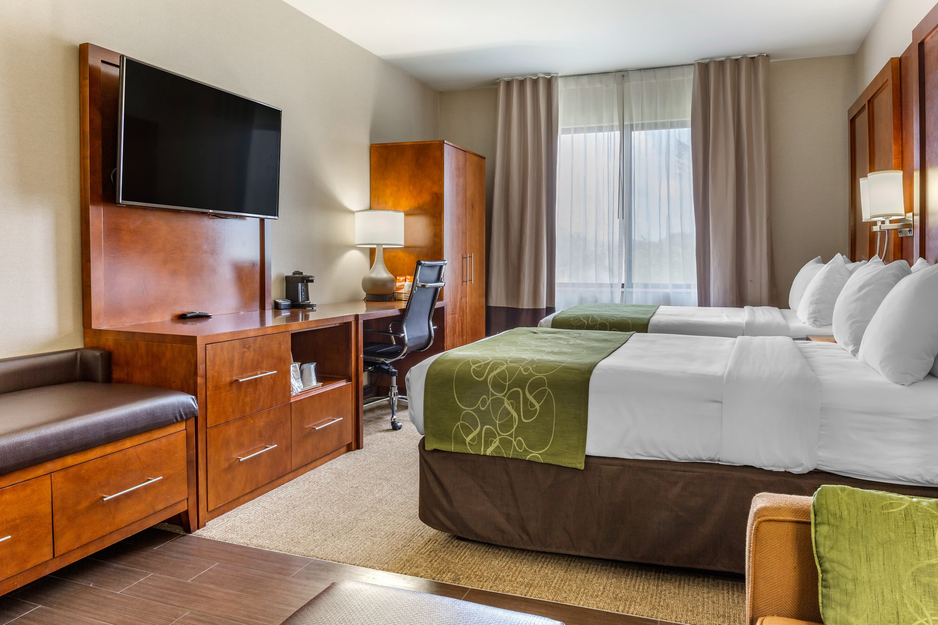 Comfort Suites Dover University Area - Image 2