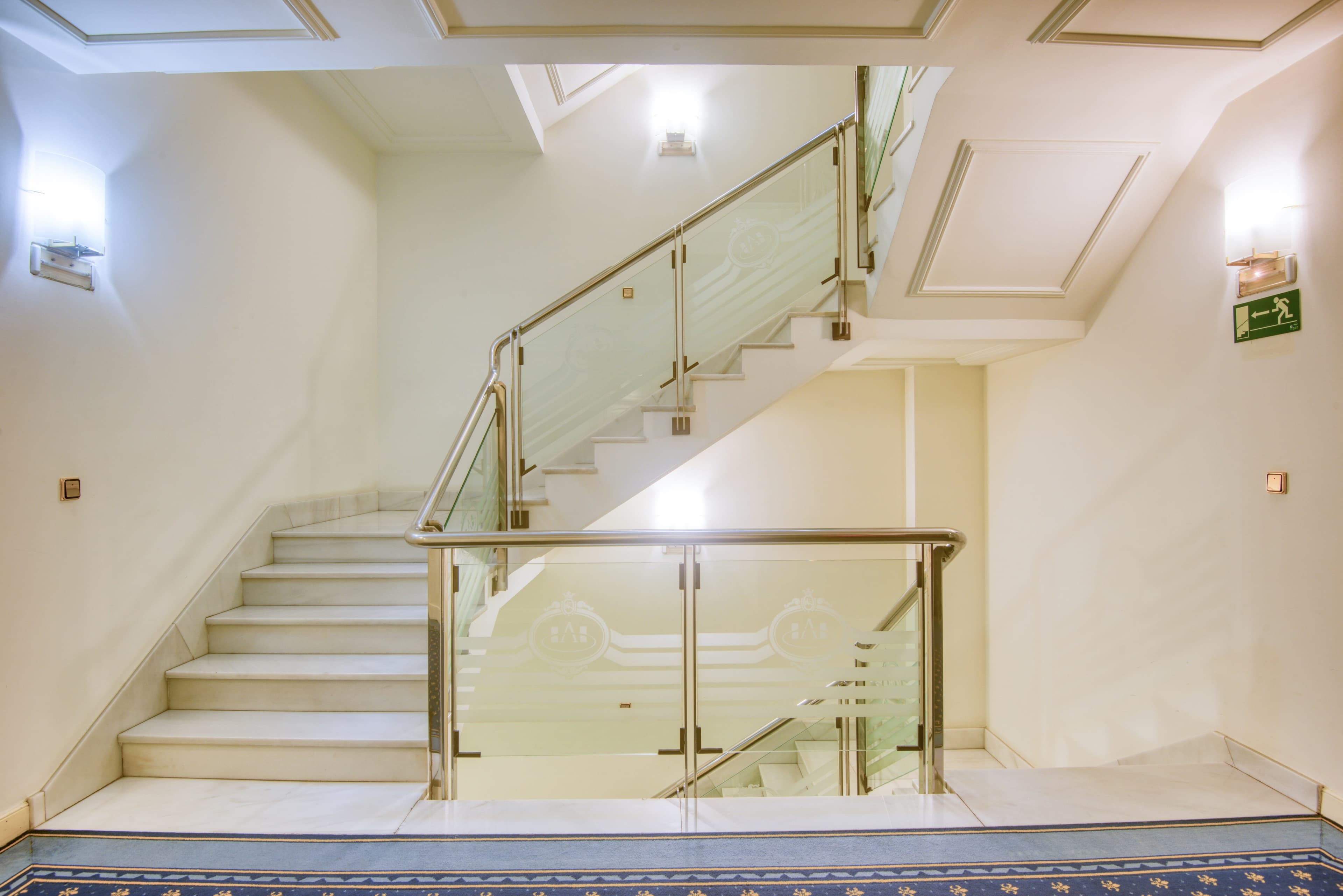 Sercotel Arenal Bilbao, an Ascend Collection Hotel - Image 1