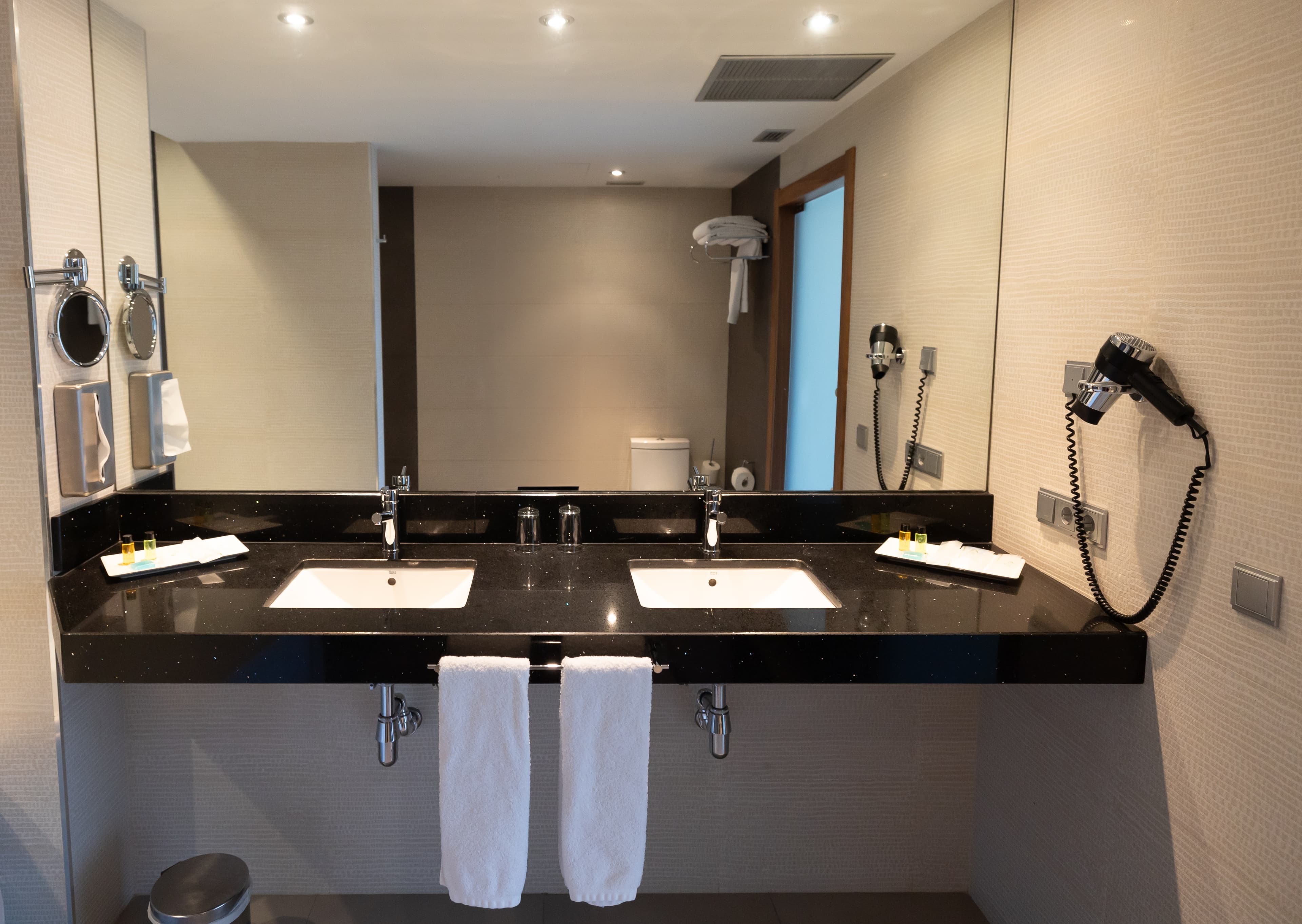 Hotel Ciudad de Ponferrada, an Ascend Collection Hotel — 17