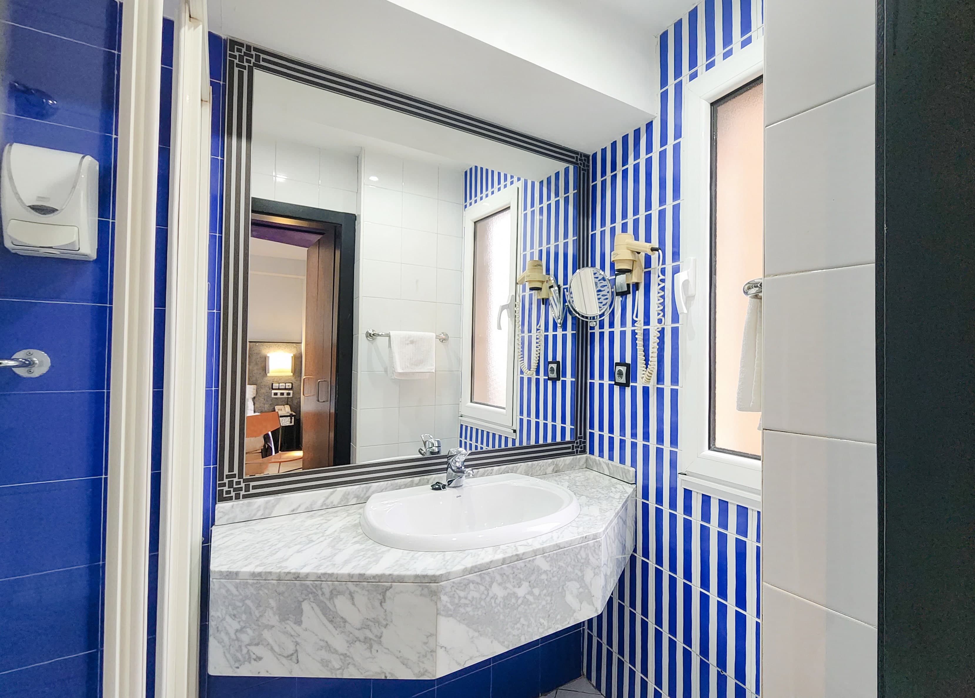 Hotel Faranda Pathos Gijón, an Ascend Collection Hotel — 19