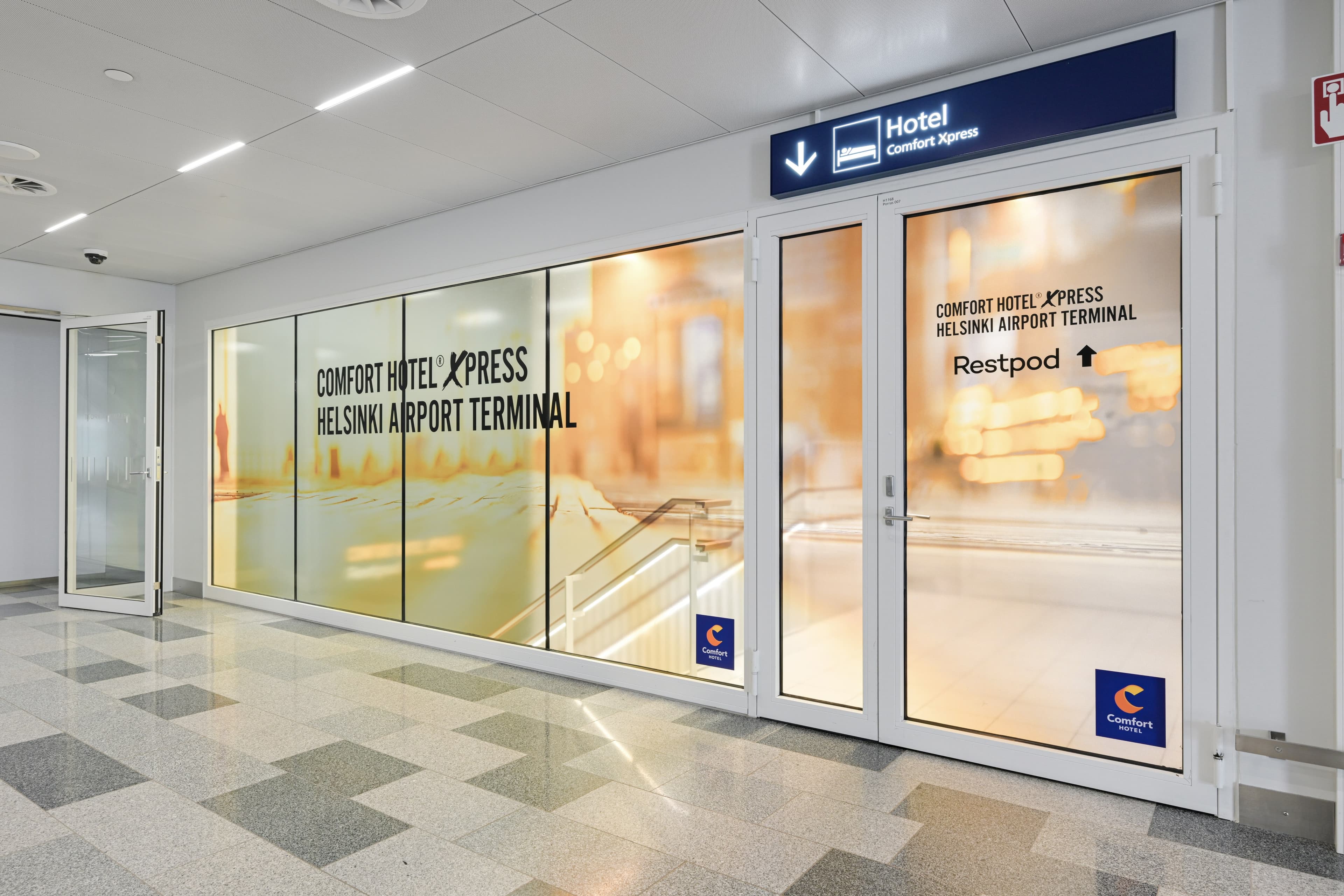 Comfort Hotel Xpress Helsinki Airport Terminal - Image 1
