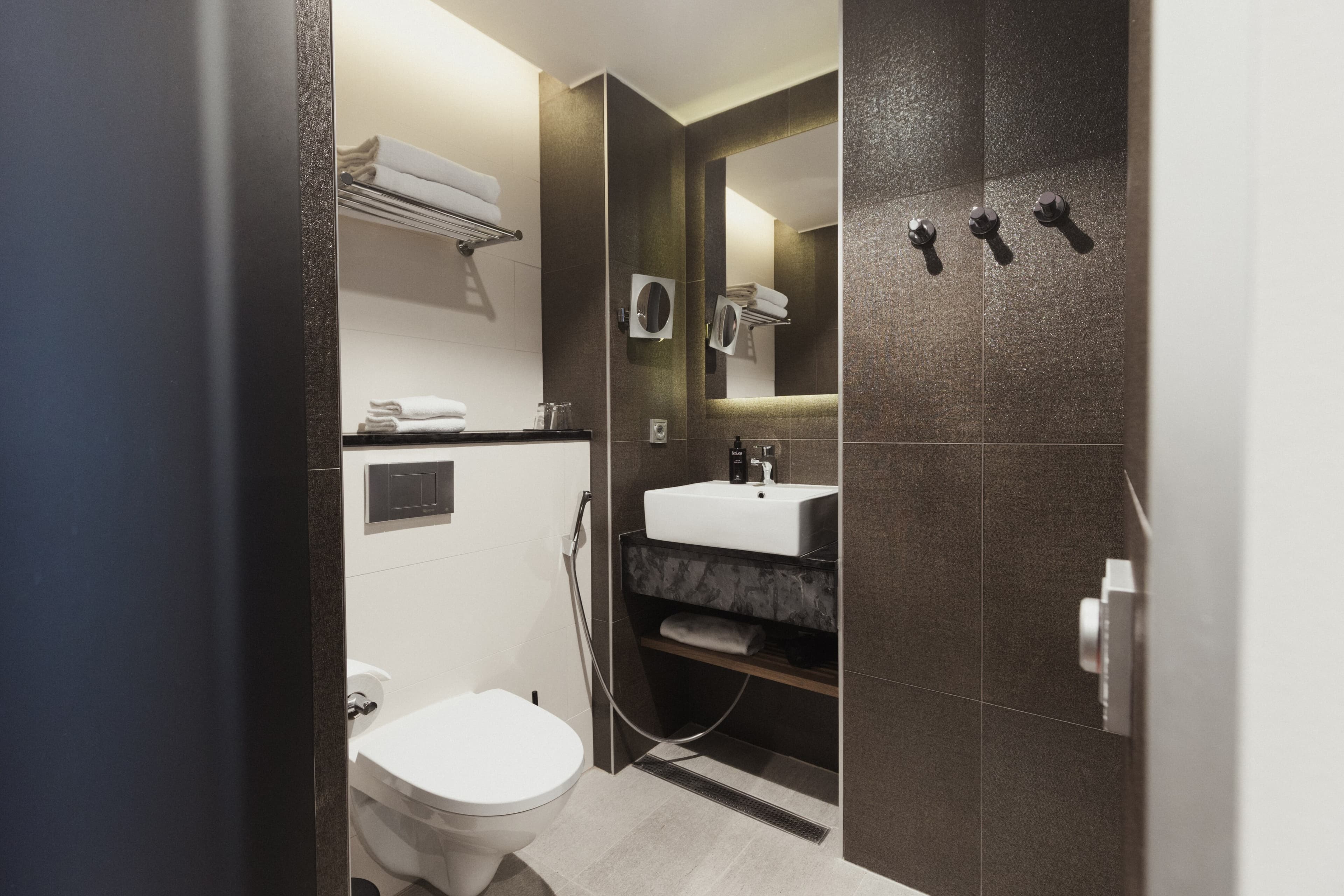 Home Hotel Jugend — 6