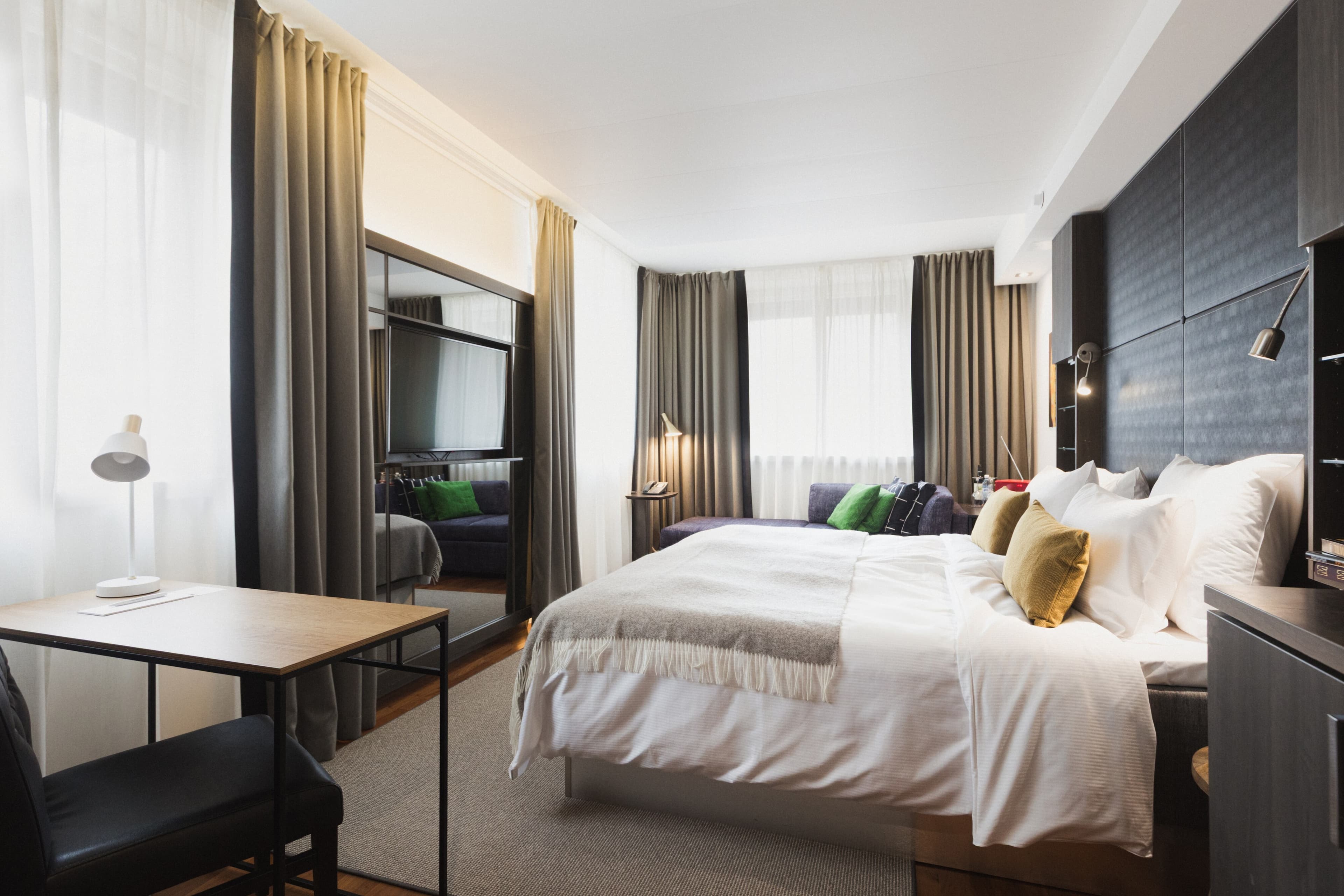 Home Hotel Jugend — 10