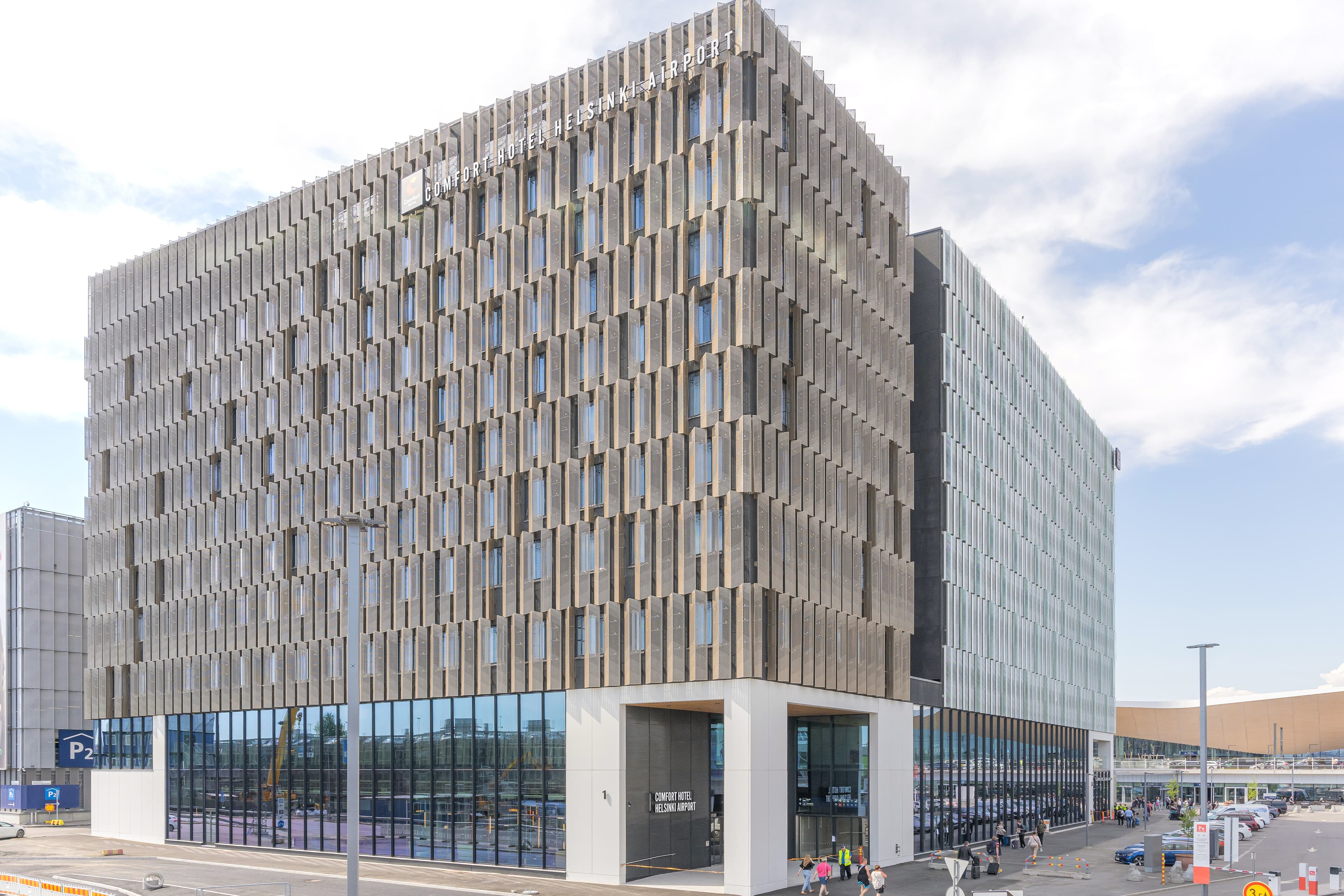 Comfort Hotel Helsinki Airport - Image 1