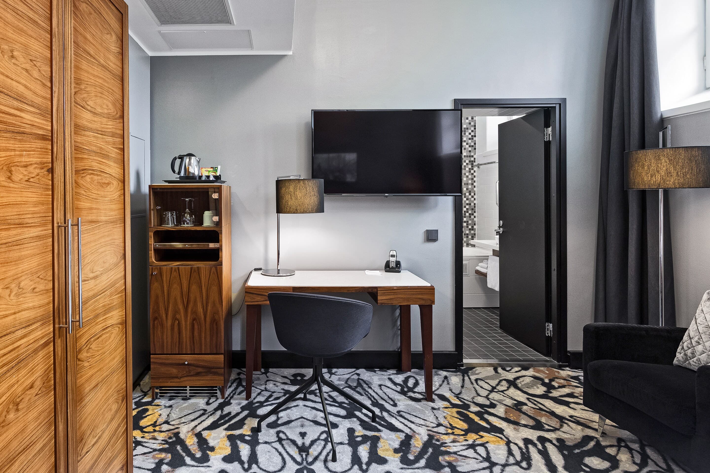 Home Hotel Katajanokka — 9