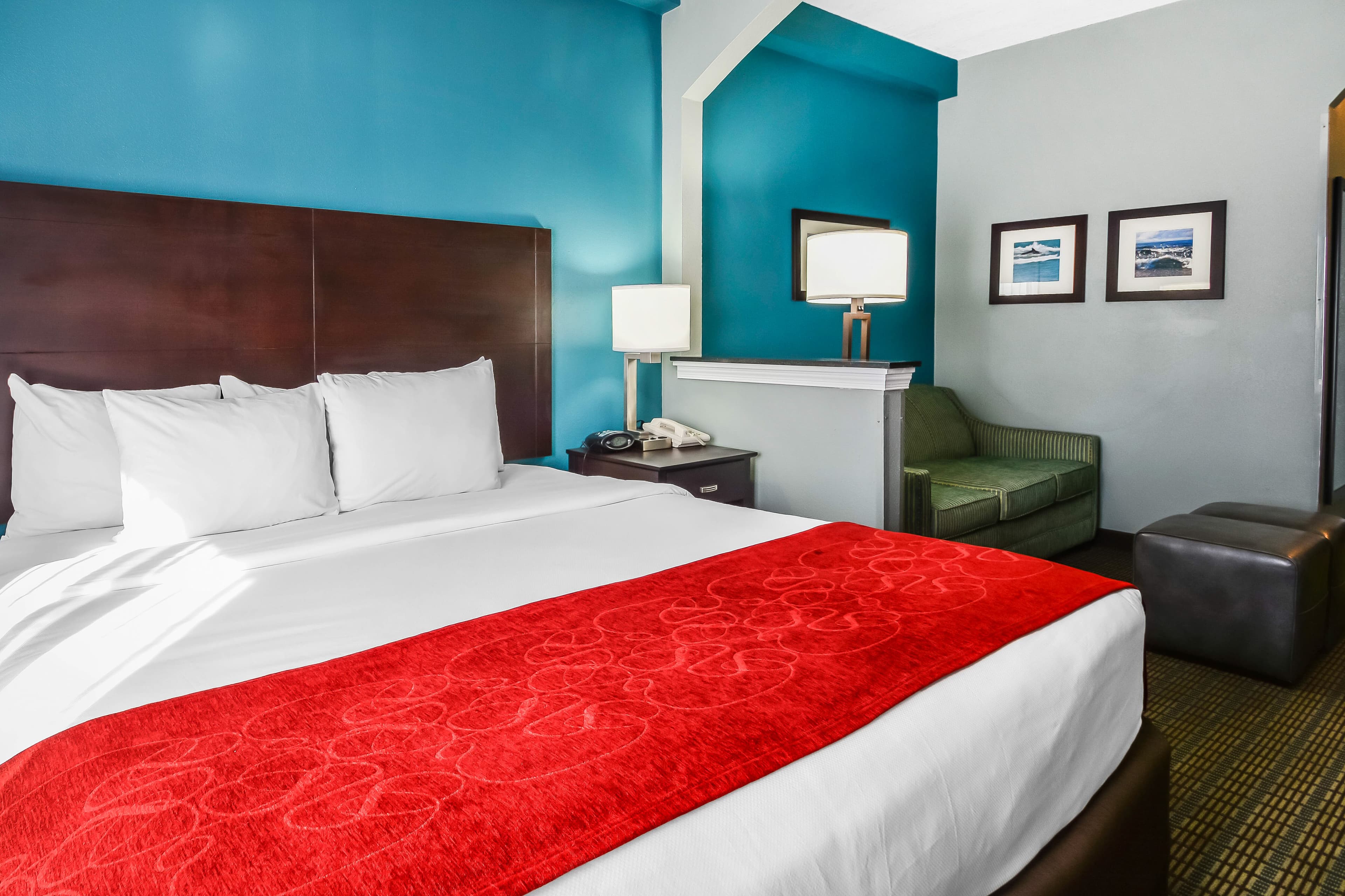 Comfort Suites Tampa - Brandon — 10