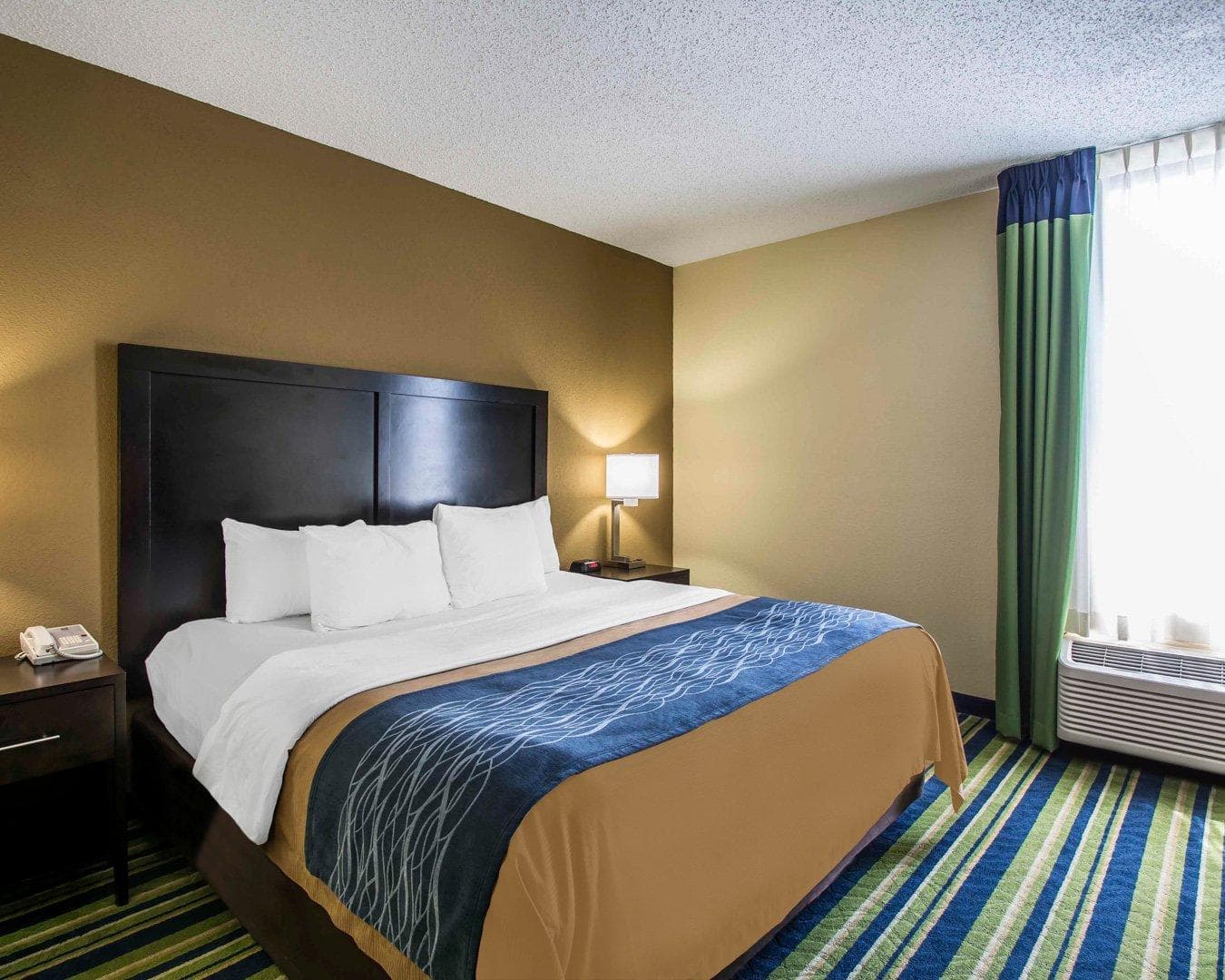Comfort Inn & Suites Lantana - West Palm Beach South — 7