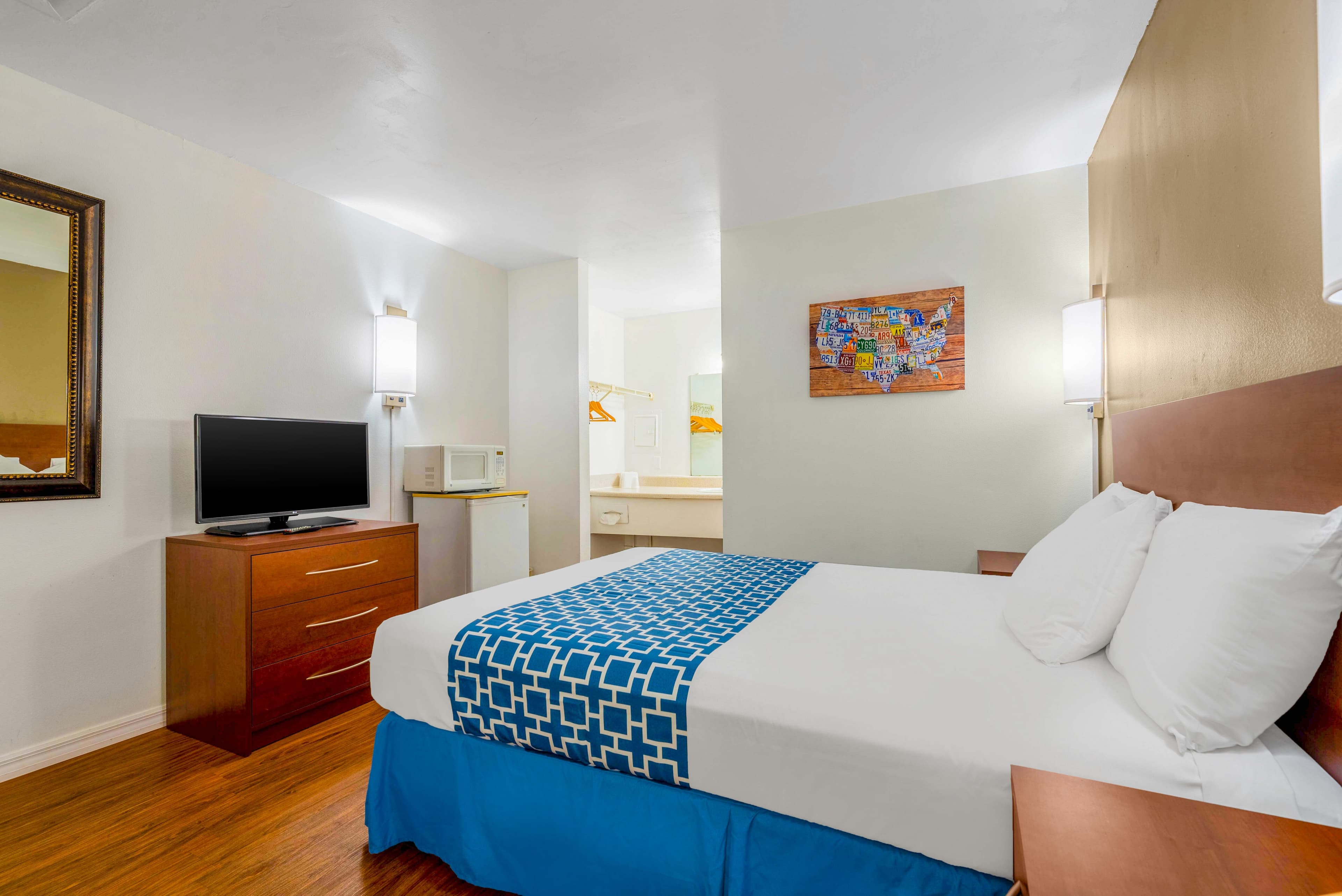 Econo Lodge Crystal River — 15