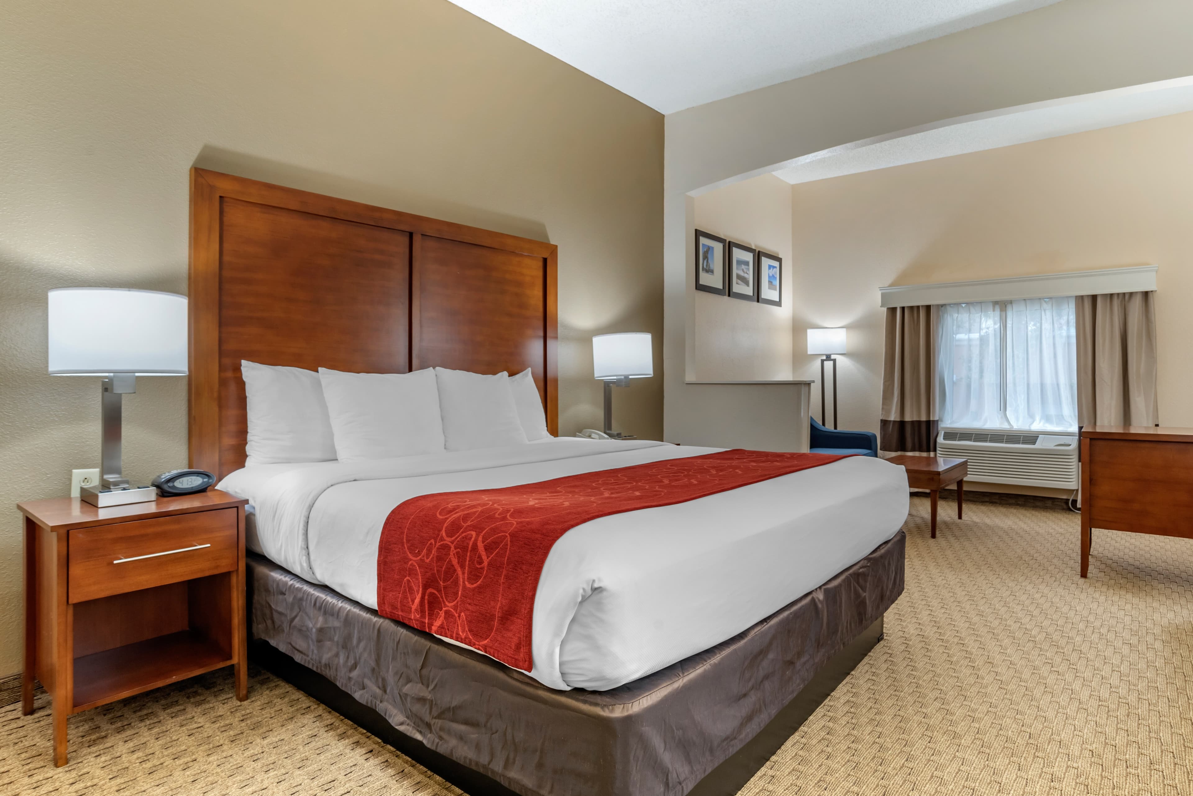 Comfort Suites Jacksonville Airport — 7