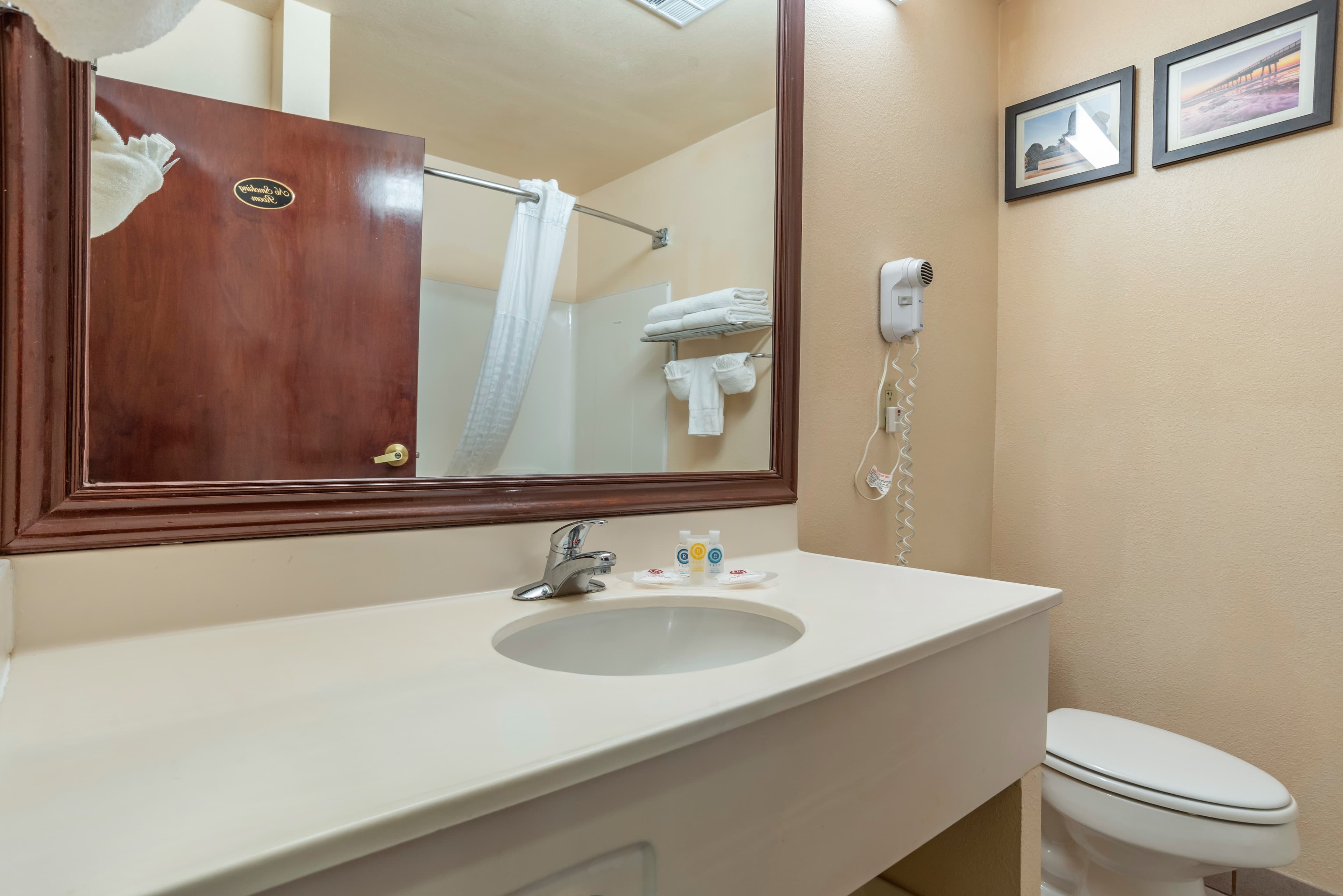 Comfort Suites Jacksonville Airport — 16