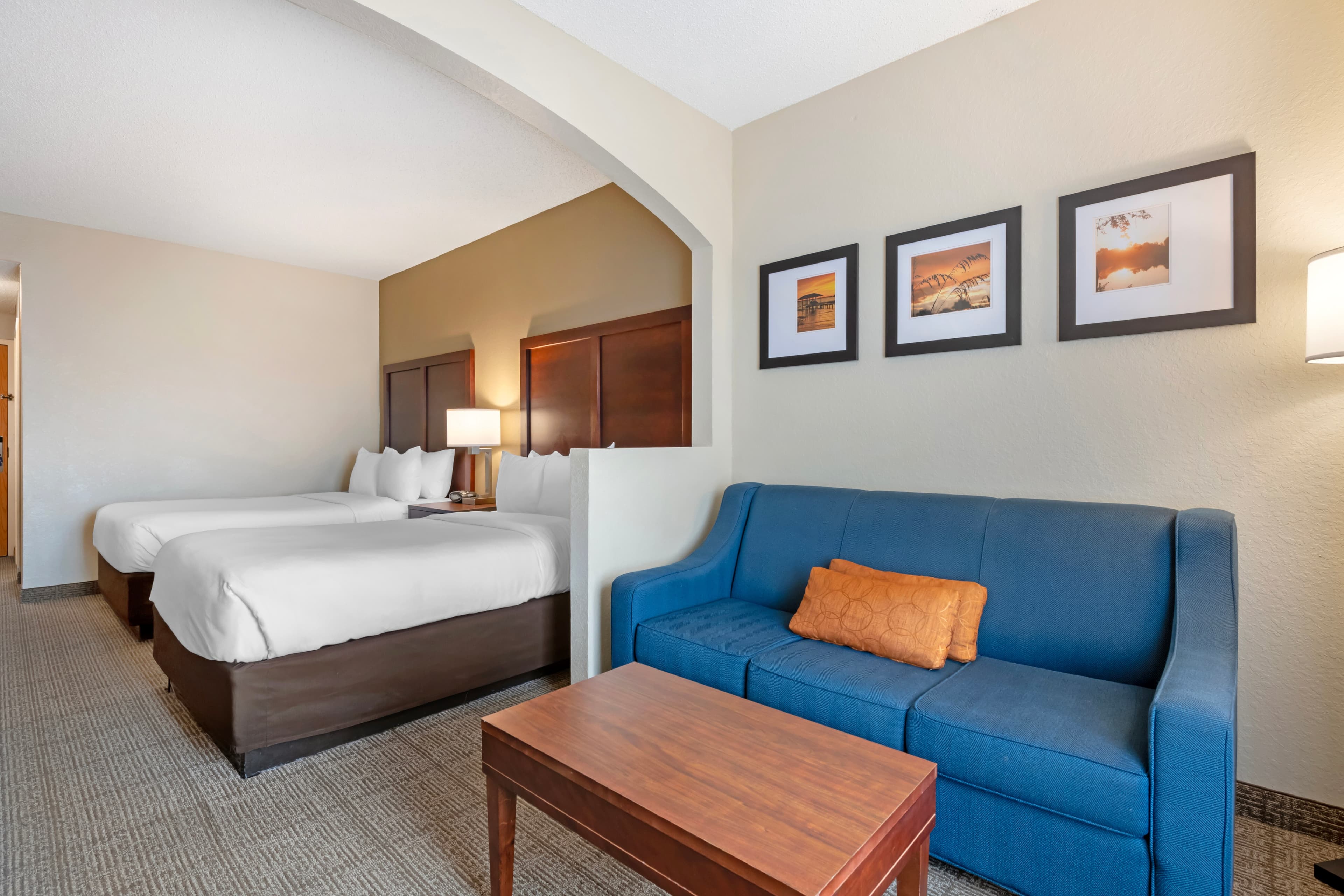 Comfort Suites Downtown — 31