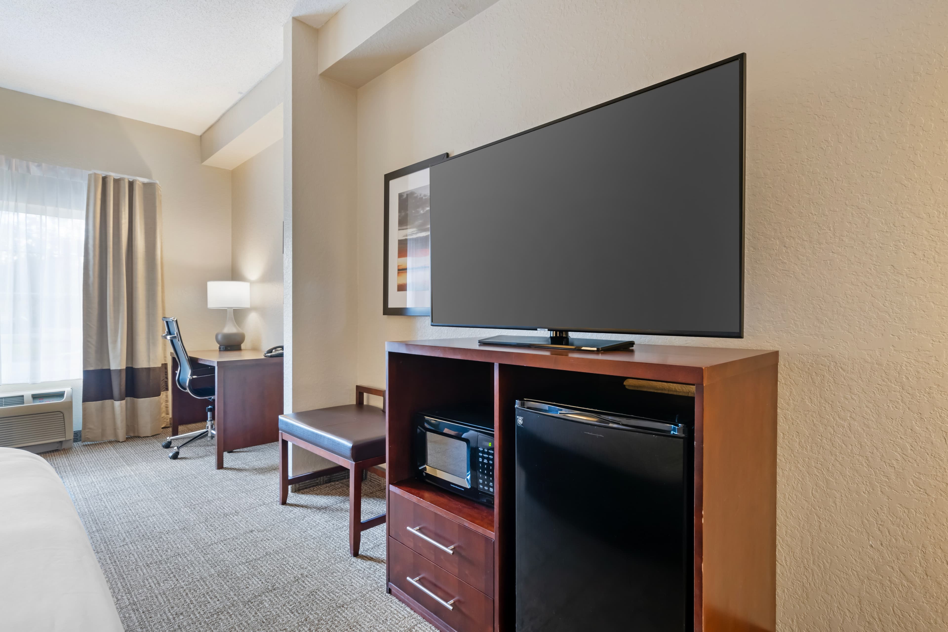 Comfort Suites Downtown — 35