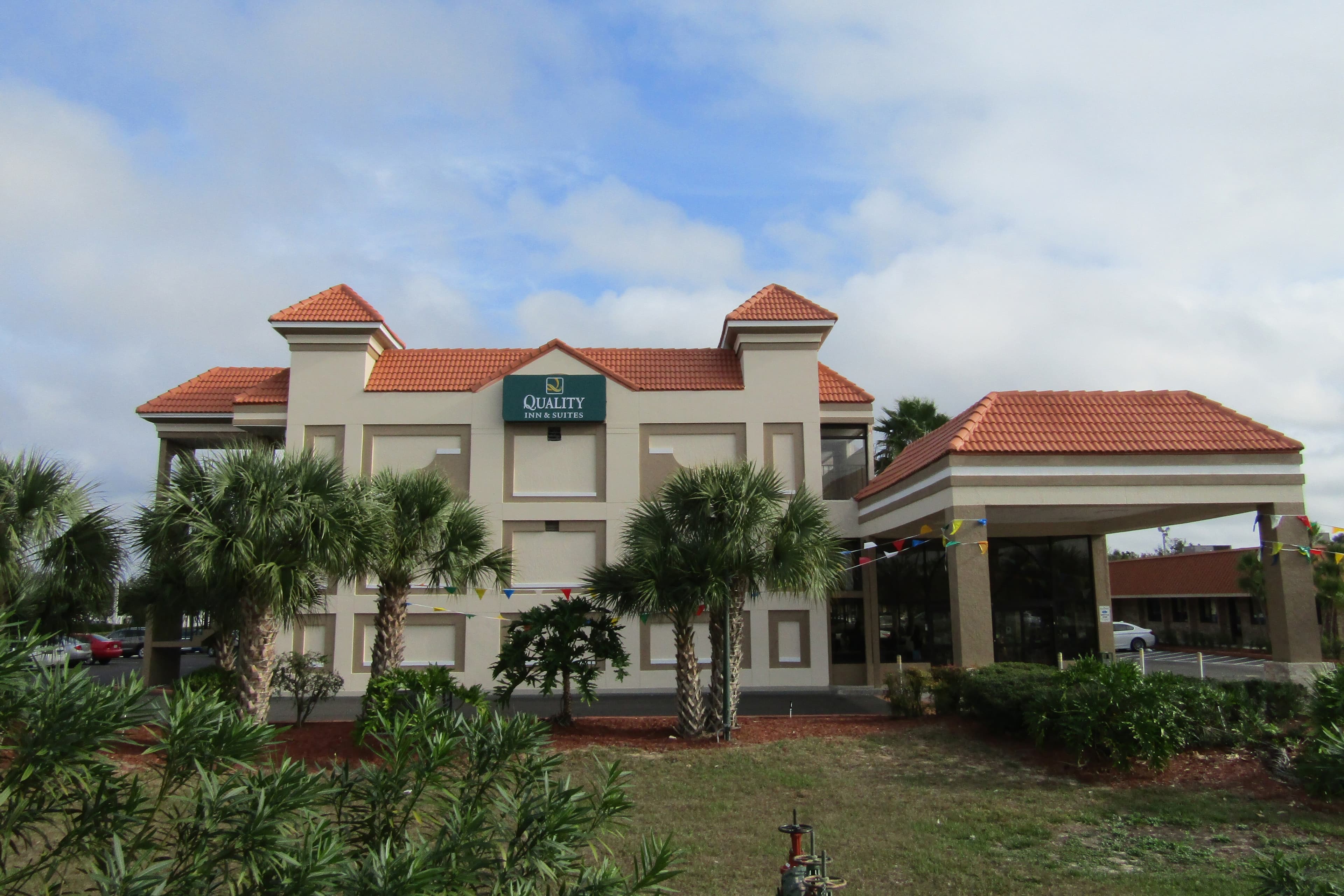 Quality Inn & Suites Kissimmee near Main Gate - Image 1