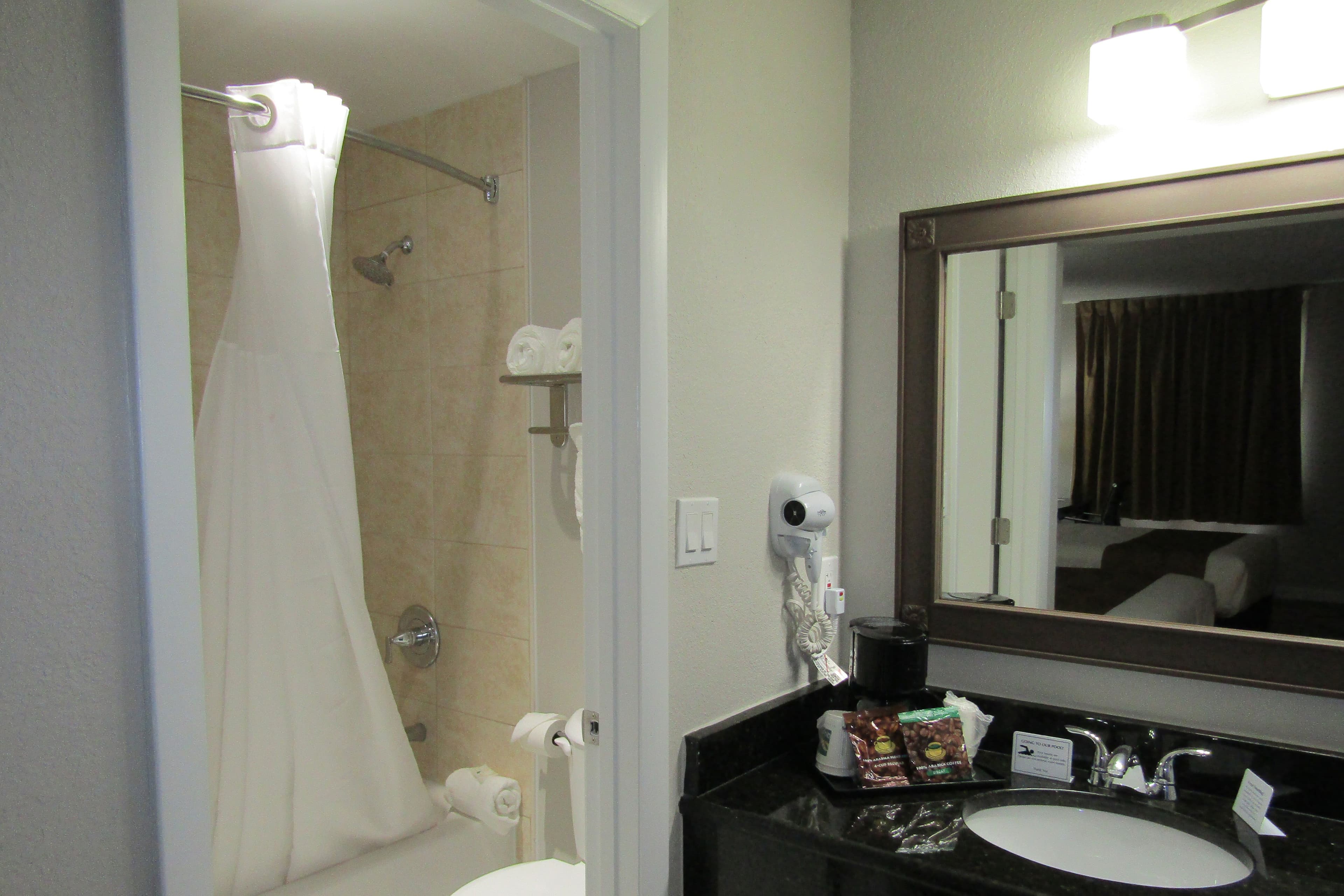Quality Inn & Suites Kissimmee near Main Gate — 15